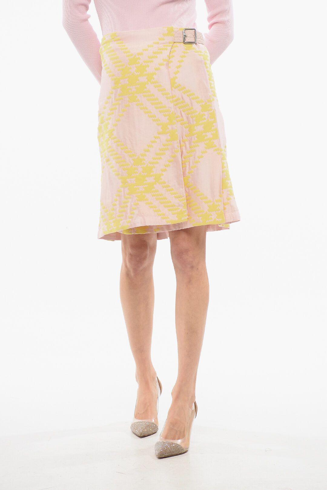 Burberry og1mm1225 Pleated Mini Skirt in Pink Size 25" / US 0 / IT 36 - 1 Thumbnail