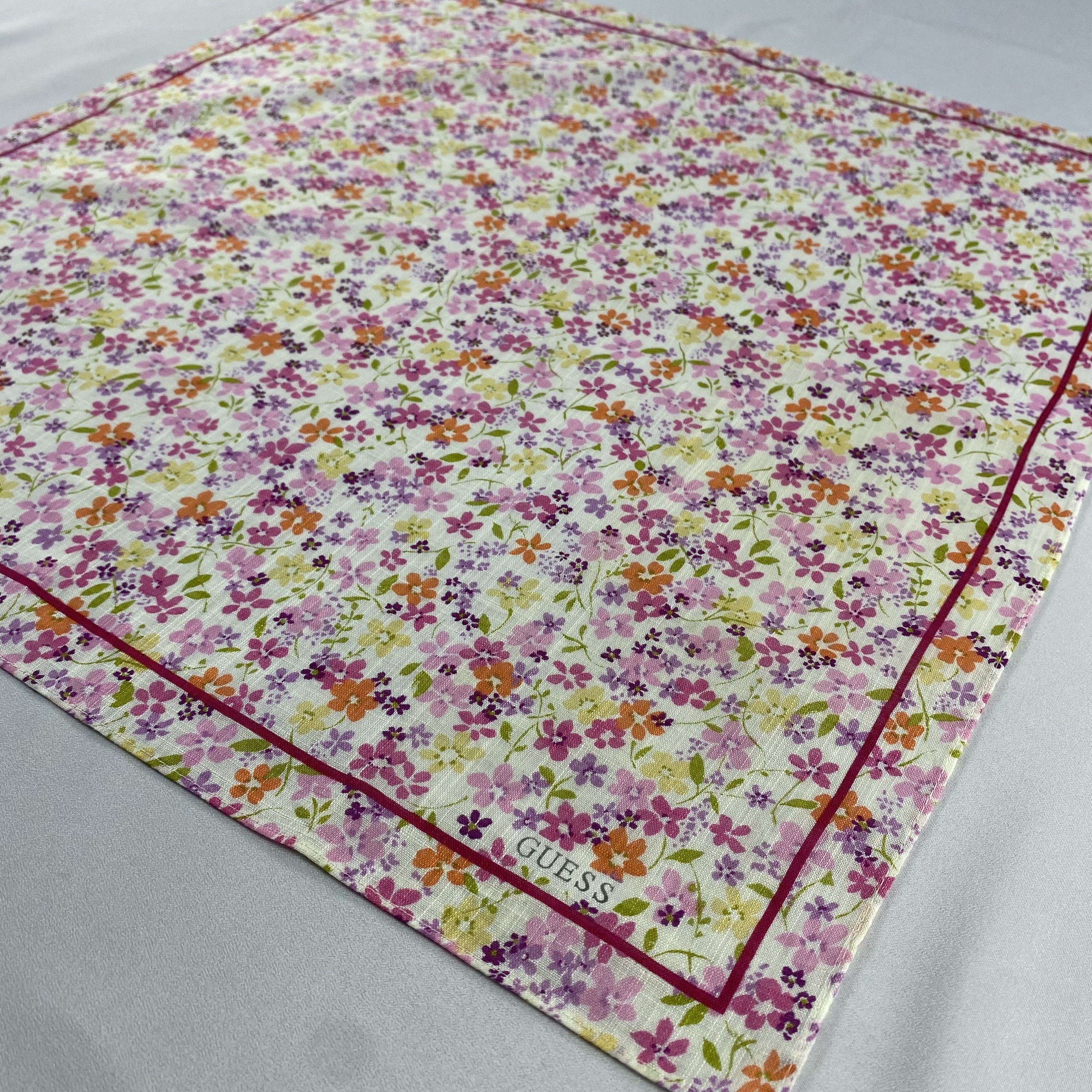 Guess × Vintage Guees Bandana/ Handkerchief / Neckerchief-P772 Size ONE SIZE - 2 Thumbnail