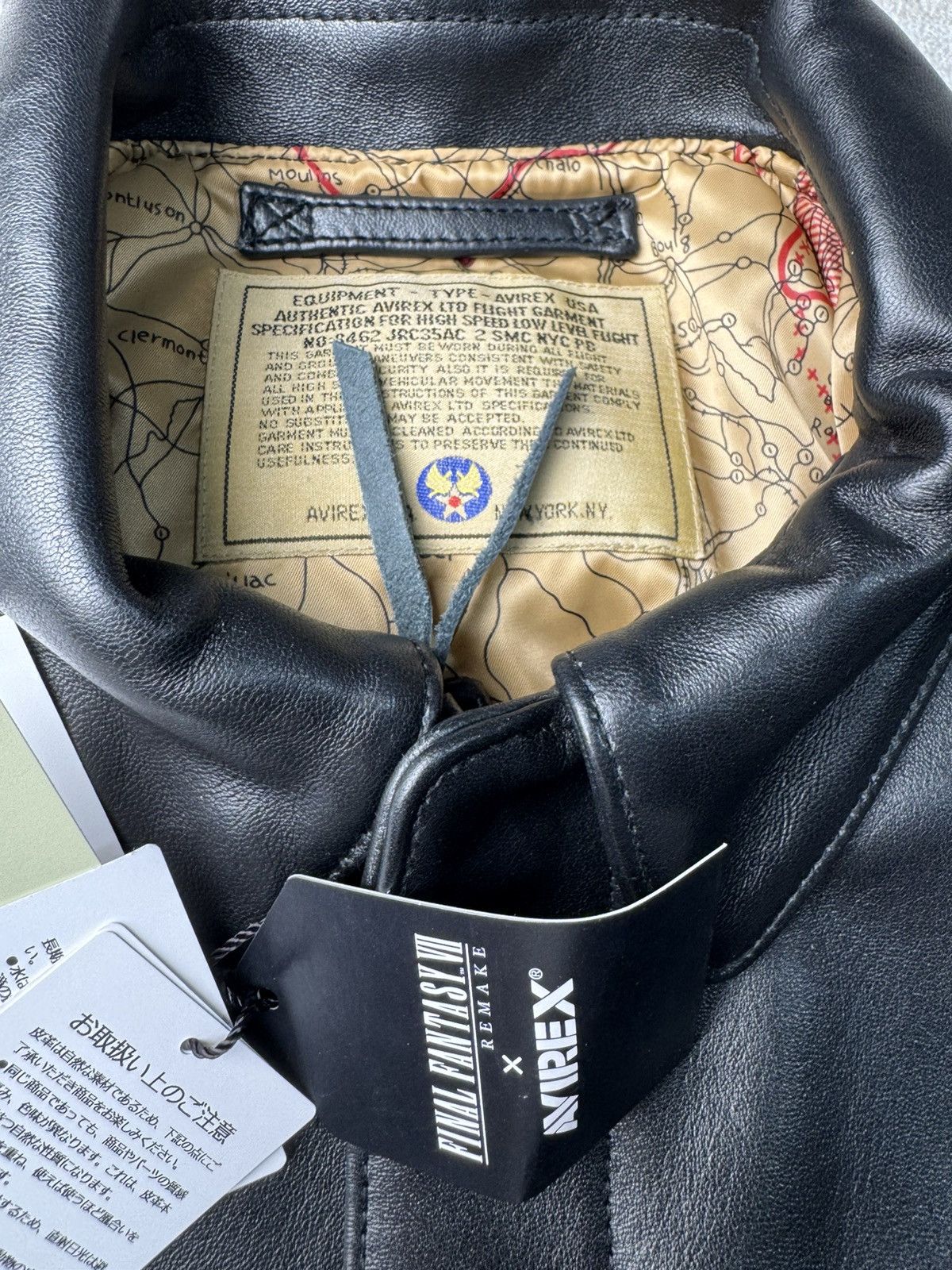 Avirex Avirex final fantasy VII A-2 leather jacket Tifa size 42 Size US L / EU 52-54 / 3 - 5 Thumbnail