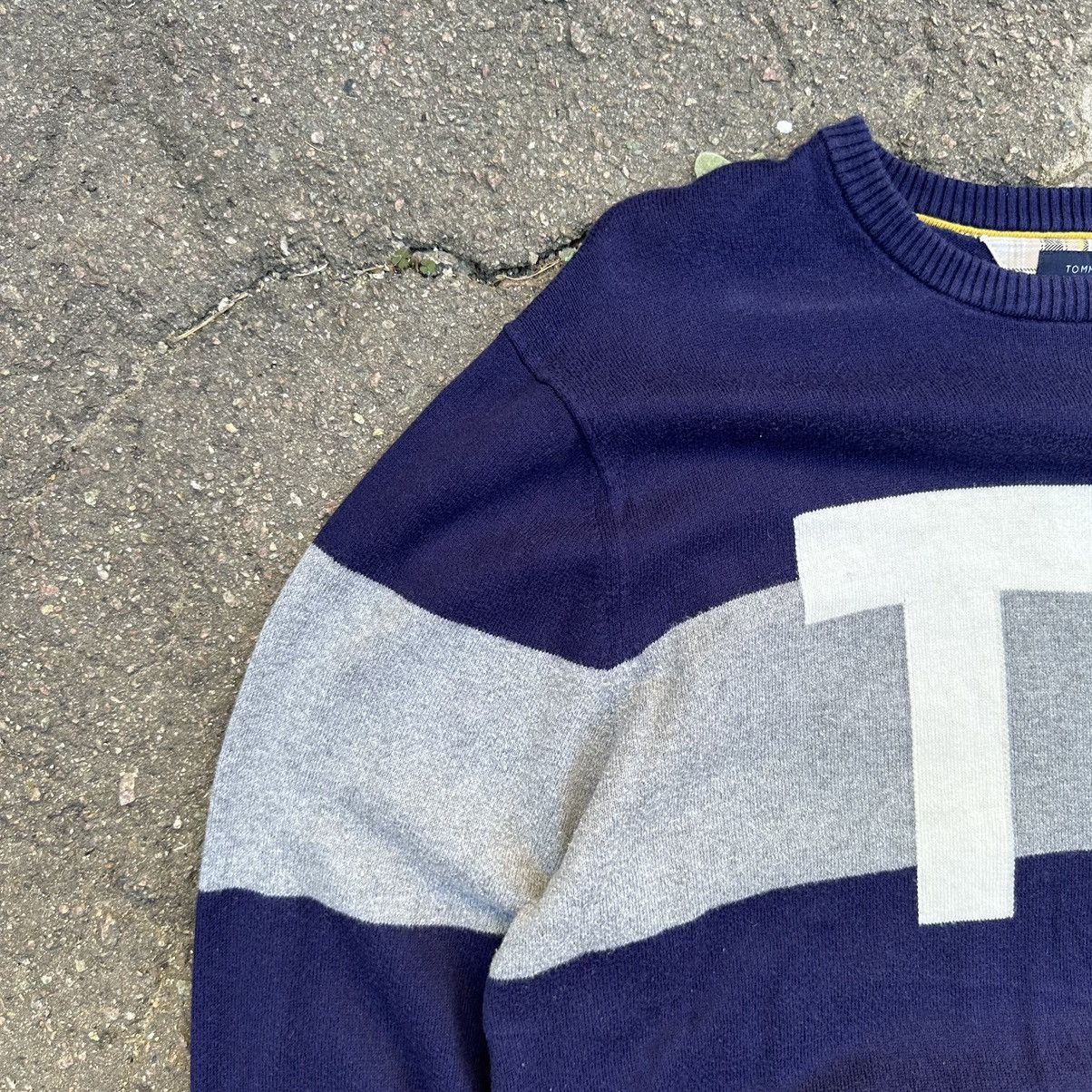 Tommy Hilfiger Vintage Tommy Hilfiger Knit Sweater Logo Lambswool 90s Y2K Size US XXL / EU 58 / 5 - 3 Thumbnail