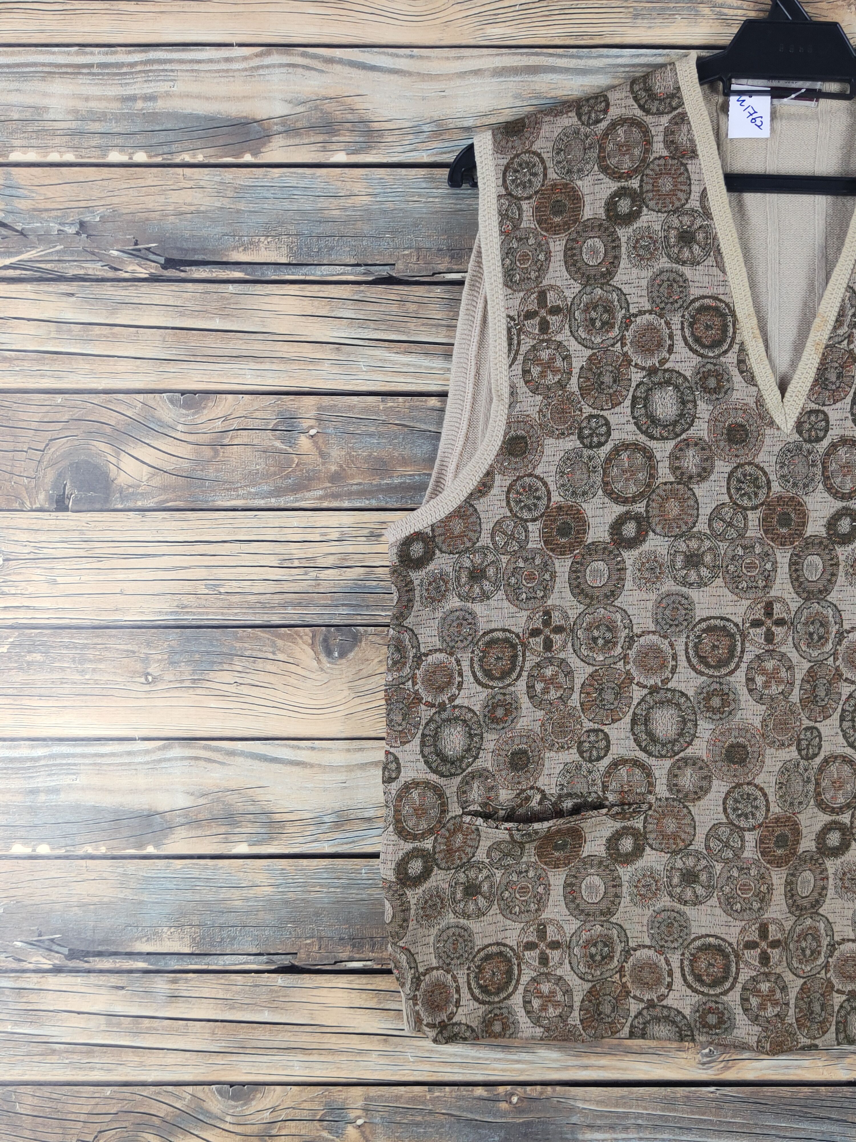 Vintage Matsuzakaya Brown Knitwear vintage Vests #W1762 Size US M / EU 48-50 / 2 - 3 Thumbnail