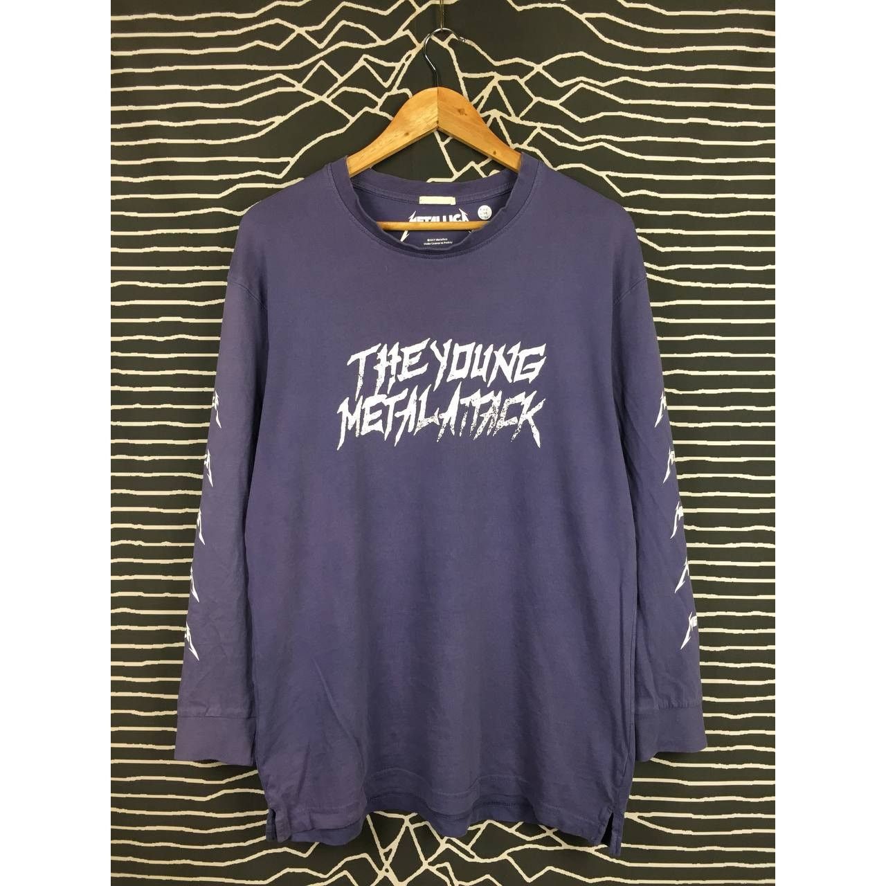 Band Tees × GU × Metallica GU X Metallica Young Metal Attack Long Sleeve Tee Size US L / EU 52-54 / 3 - 3 Thumbnail