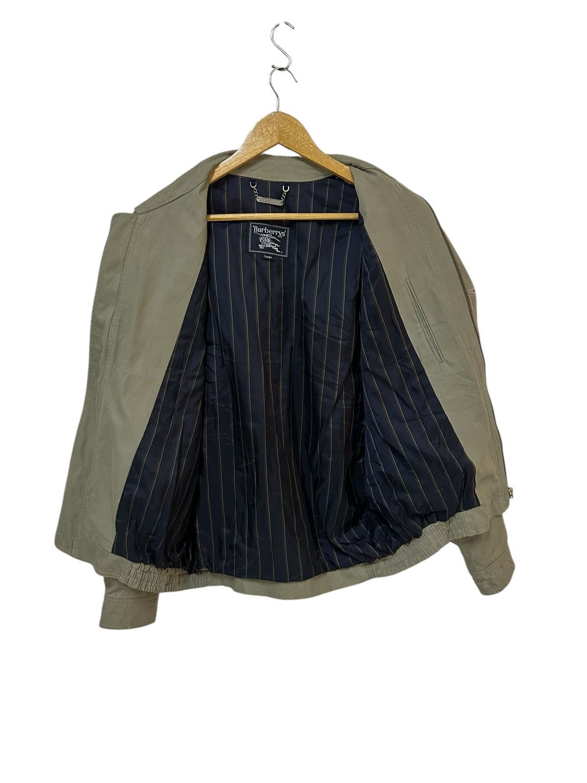 Burberry Vintage burberry bomber jacket Size US L / EU 52-54 / 3 - 11 Thumbnail