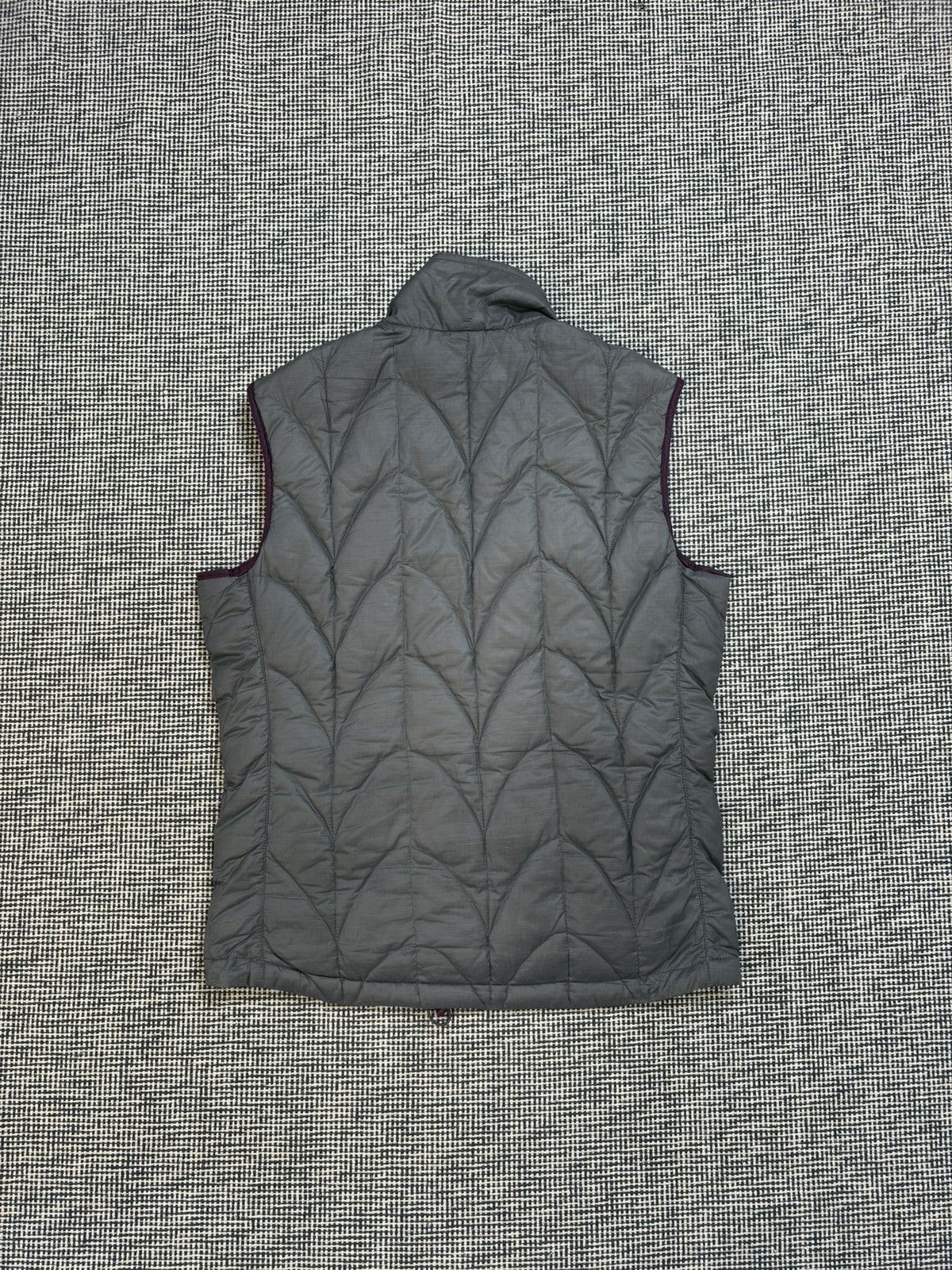 Outdoor Research Outdoor research light down vest jacket gorpcore Size M / US 6-8 / IT 42-44 - 3 Thumbnail