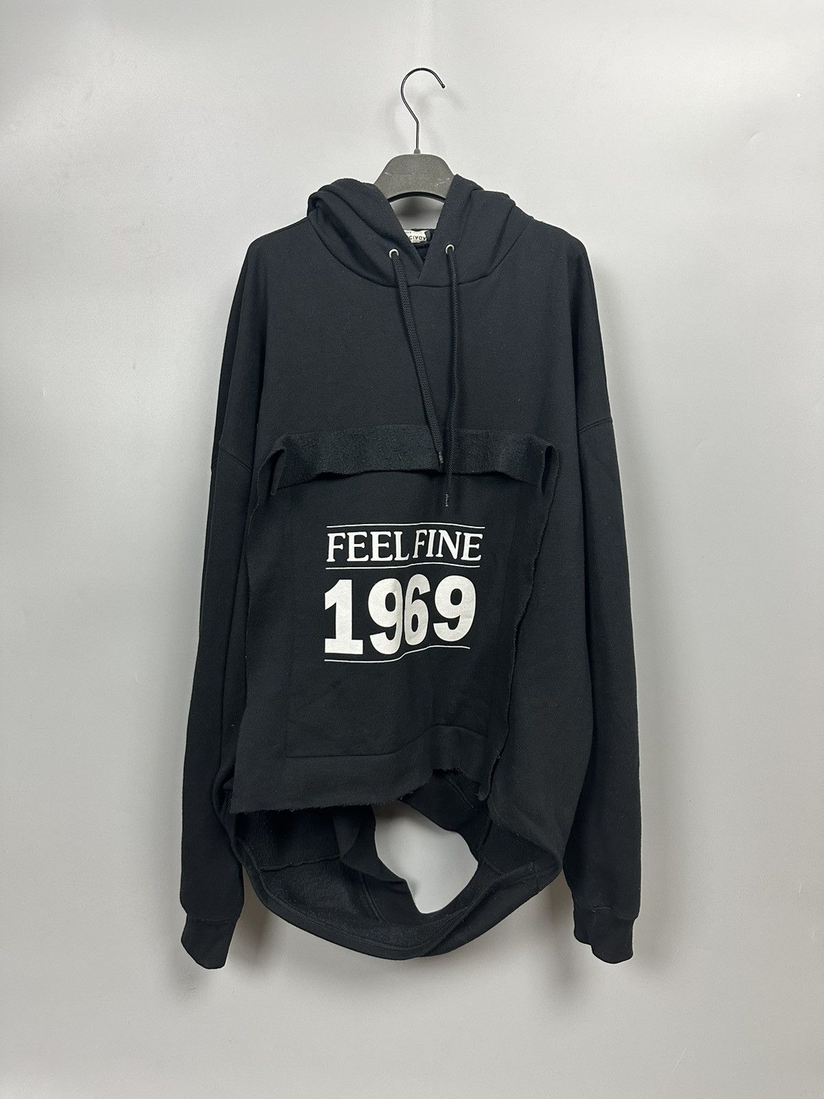 Balenciaga SS17 Feel Fine 1969 Slashed Pullover Hoodie Size US M / EU 48-50 / 2 - 1 Thumbnail