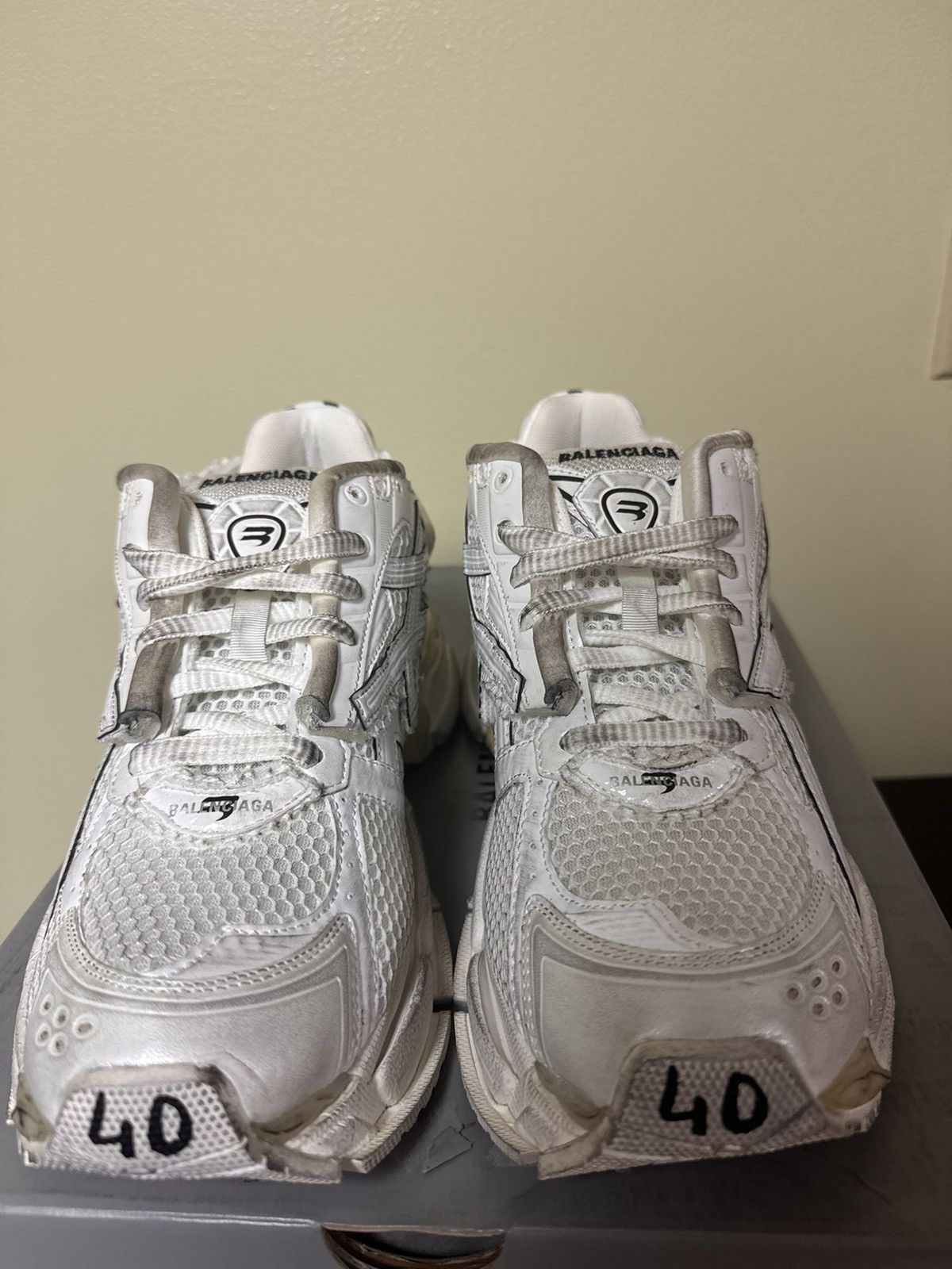 Balenciaga Balenciaga White Runner 40 Size US 7 / EU 40 - 2 Thumbnail