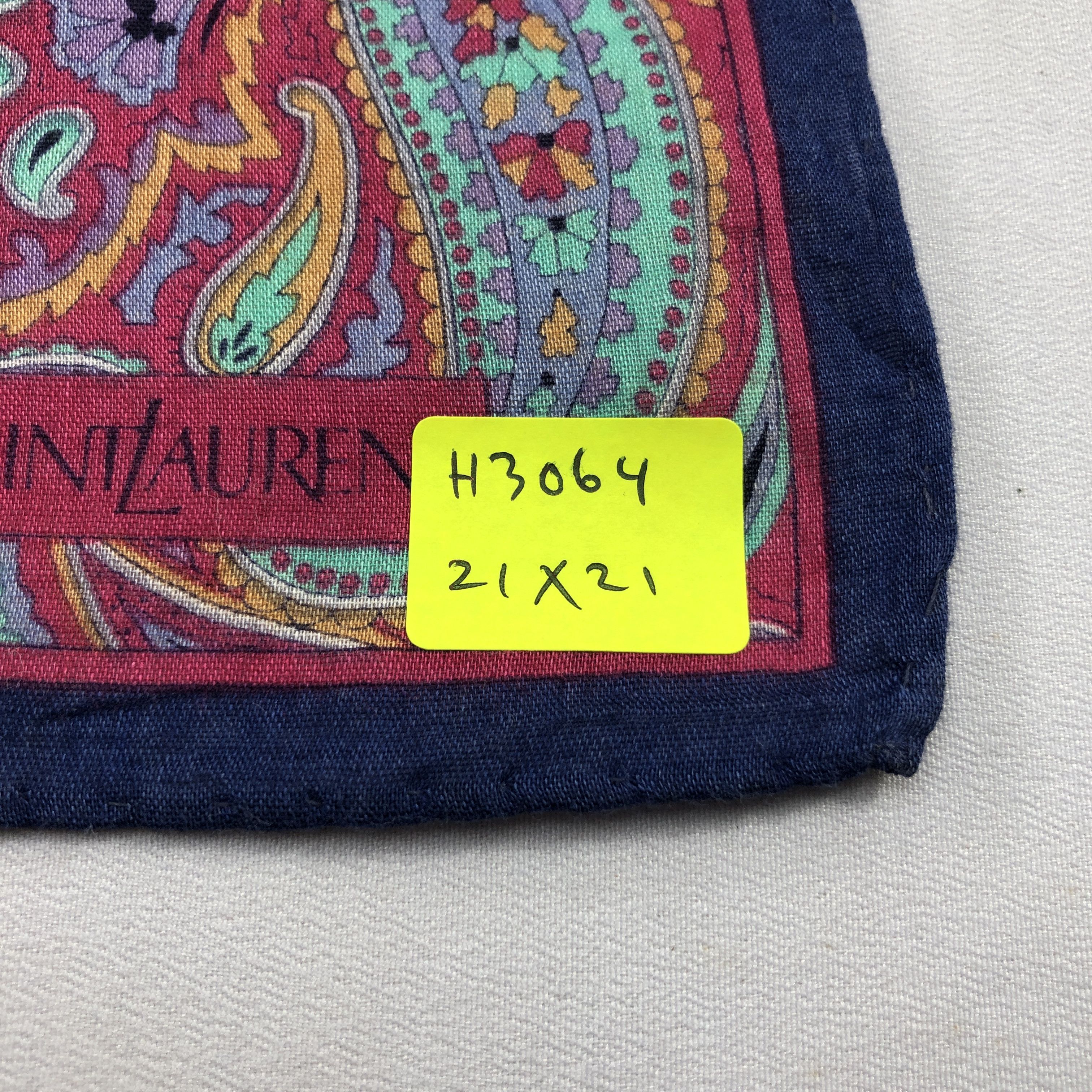 Yves Saint Laurent YSL Paisley Handkerchief Neckerchief Bandana H3064 Size ONE SIZE - 6 Thumbnail