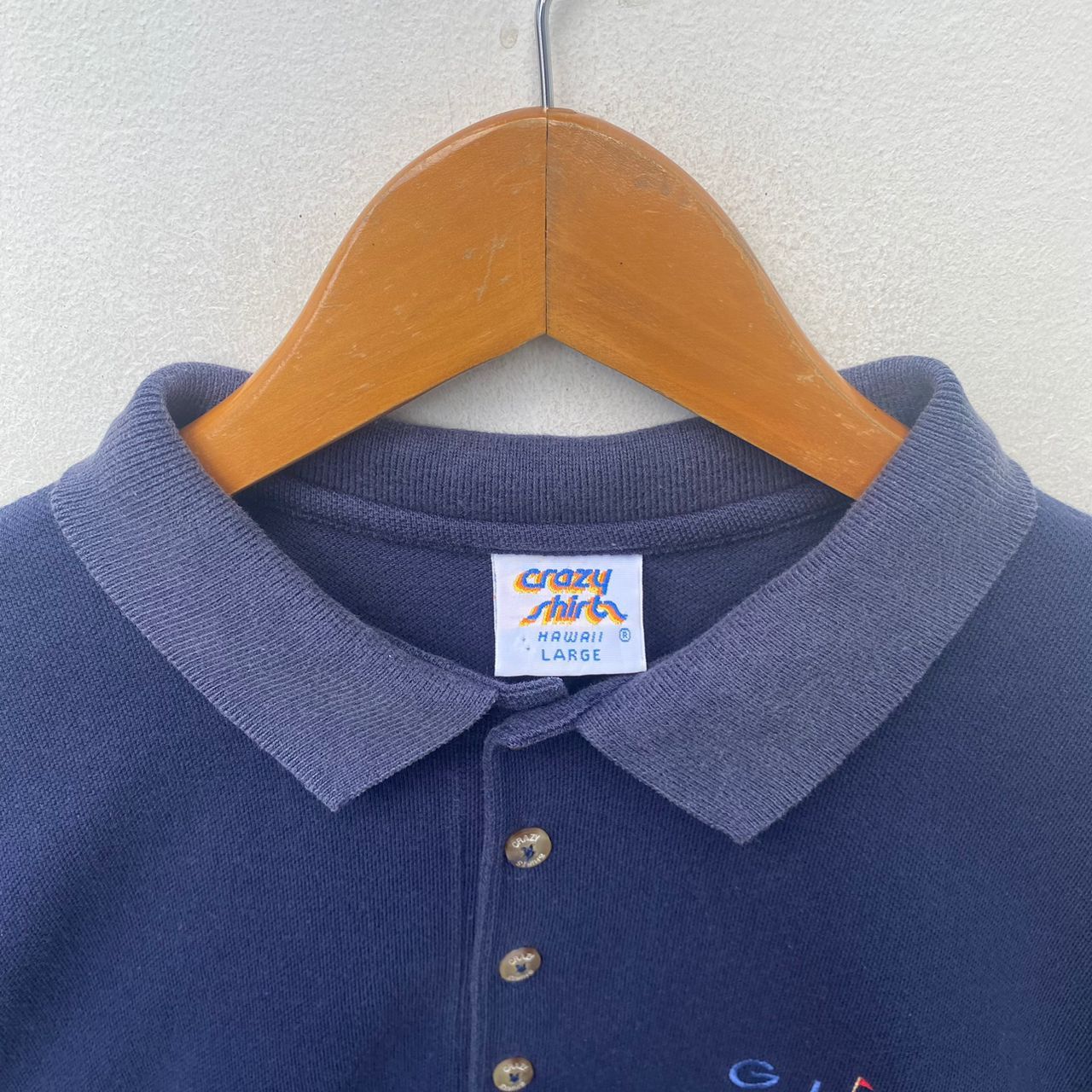 Vintage VINTAGE GUAM USA CRAZY SHIRTS POLO COLLARED Size US L / EU 52-54 / 3 - 4 Thumbnail