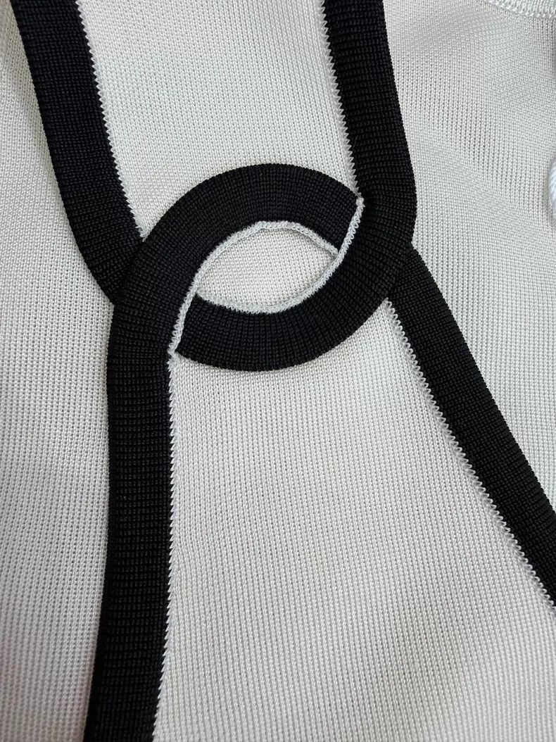 Chanel Chanel Logo double c top vest Size XXS / US 00 / IT 34 - 3 Thumbnail