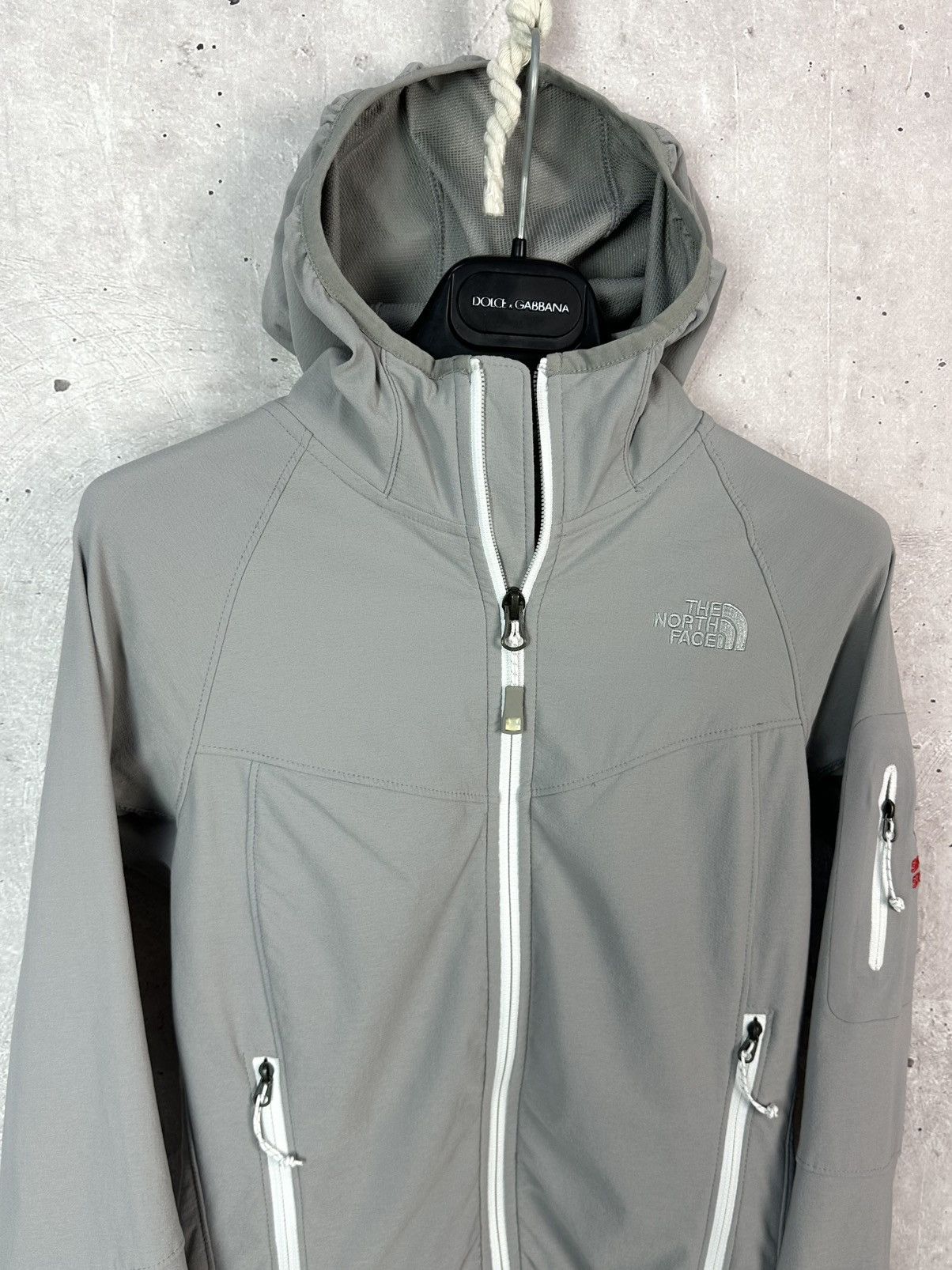 The North Face The North Face Summit Series Grey Women’s Soft Shell Jacket Size S / US 4 / IT 40 - 5 Thumbnail
