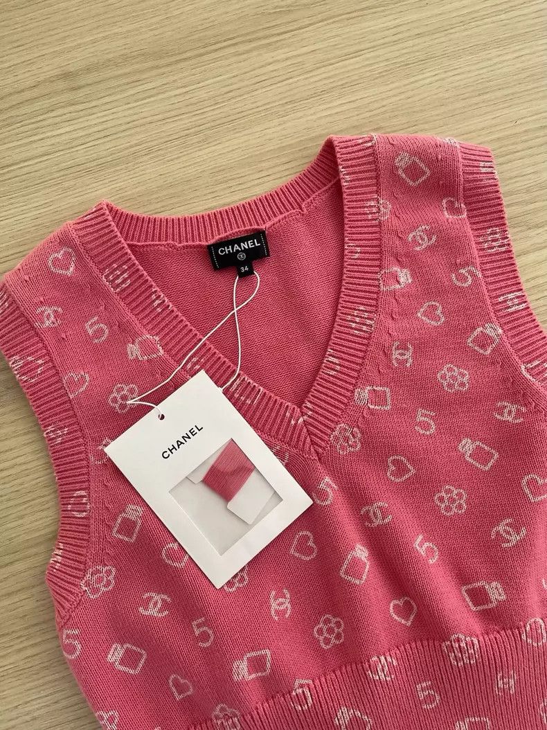 Chanel Chanel 23c pink love vest Size XXS / US 00 / IT 34 - 4 Thumbnail