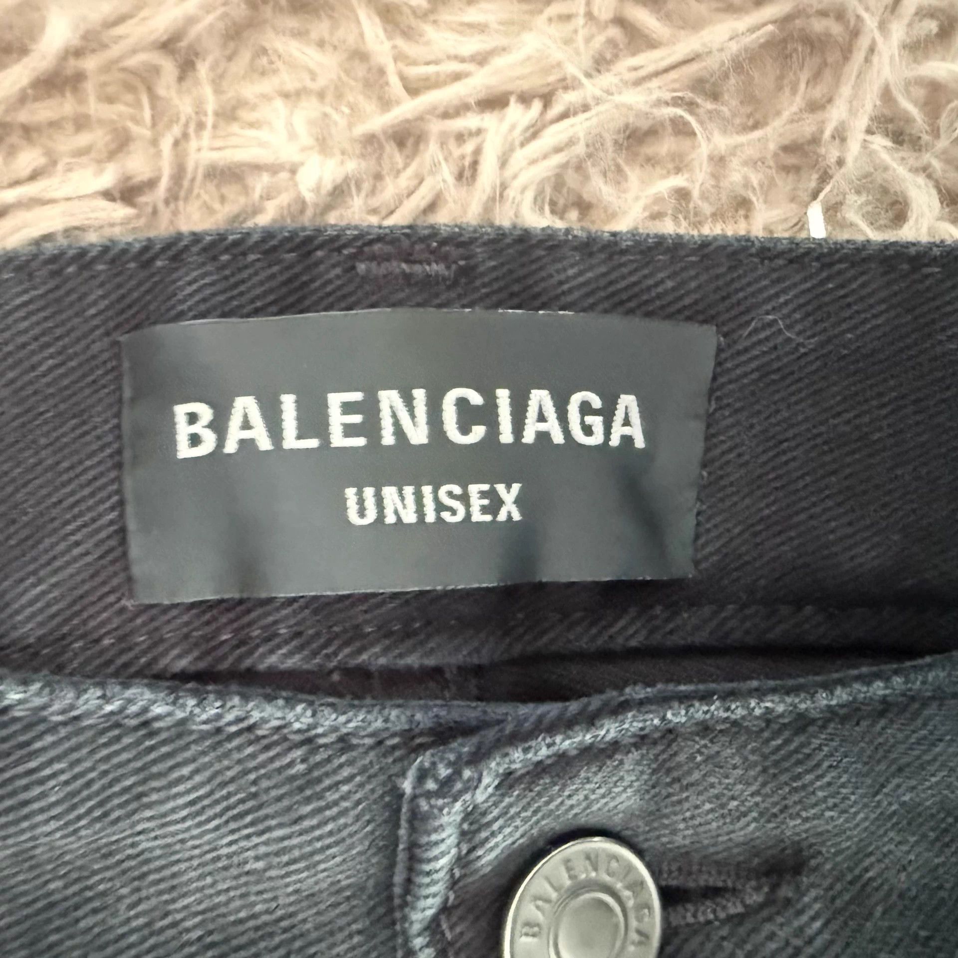 Balenciaga Balenciaga Washed Cargo Distressed Wide Leg Logger Jeans Size US 30 / EU 46 - 3 Thumbnail