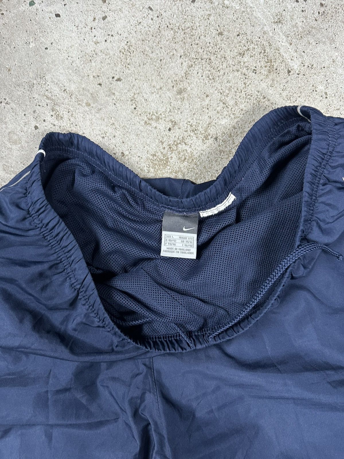 Nike Vintage Y2K Nike Navy Track Pants Swoosh Size US 32 / EU 48 - 11 Thumbnail