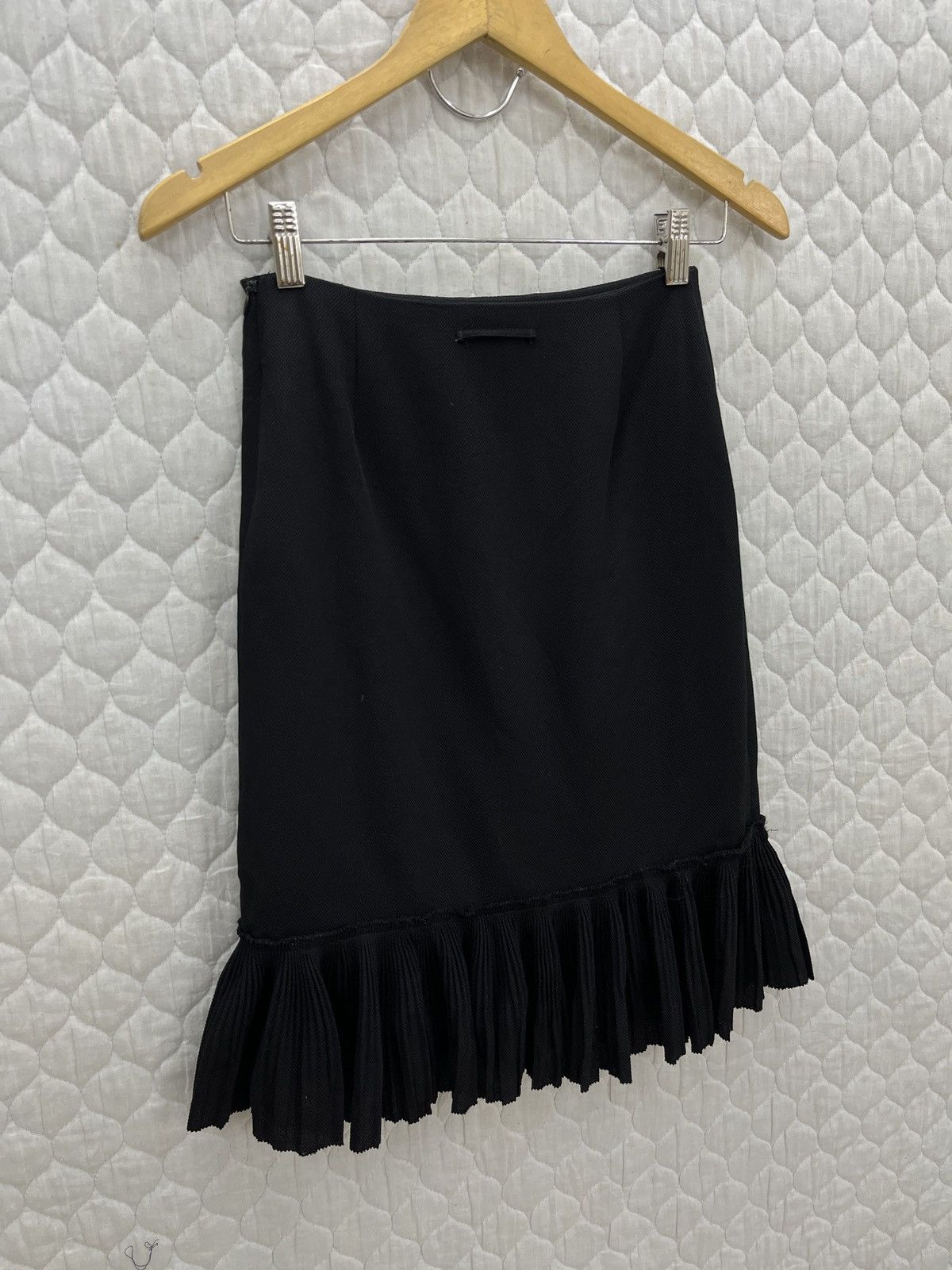 Jean Paul Gaultier 🔥🔥🔥ARCHIVE JEAN PAUL GAULTIER FEMME BLACK SKIRTS Size 25" / US 0 / IT 36 - 6 Thumbnail