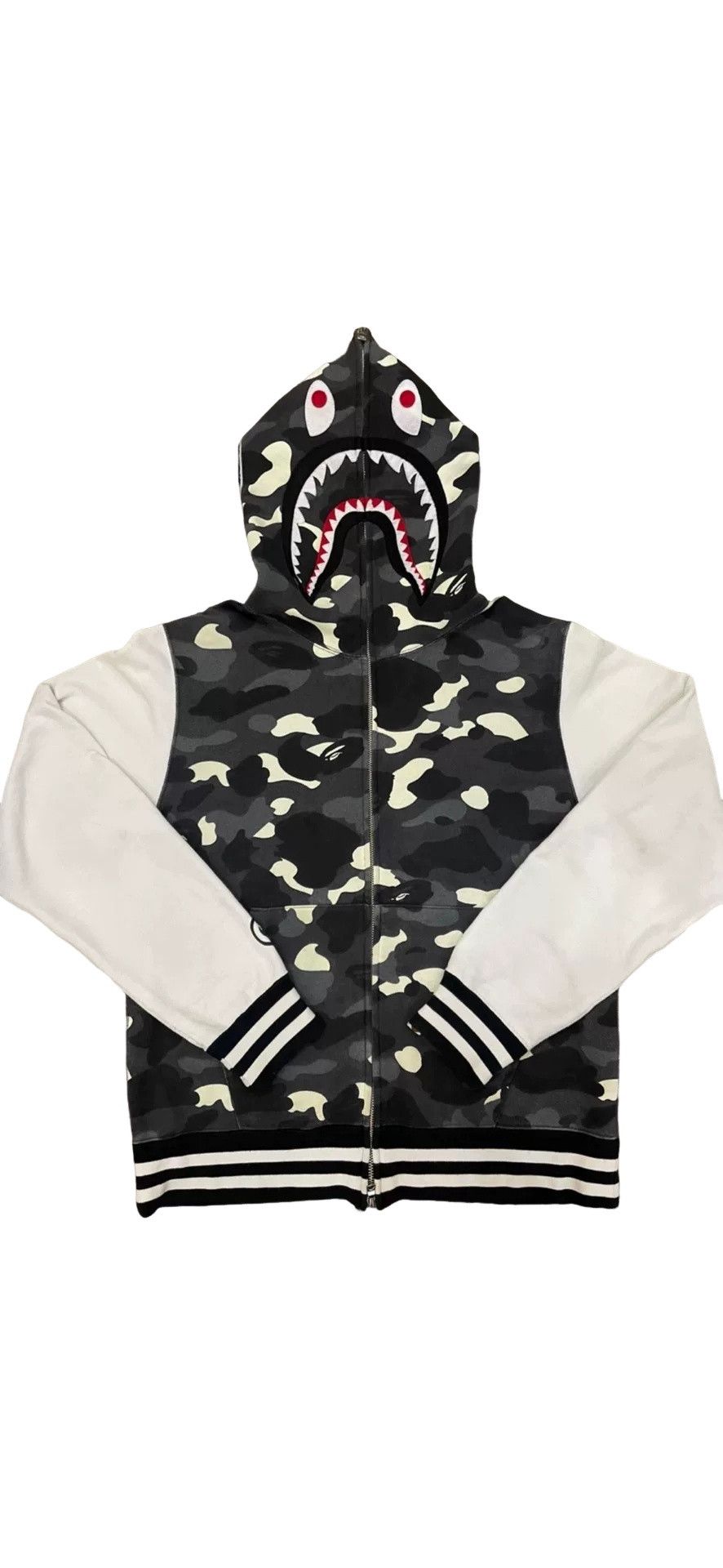 Bape Bape Camo Shark Full Zip Hoodie Size L Size US L / EU 52-54 / 3 - 1 Thumbnail