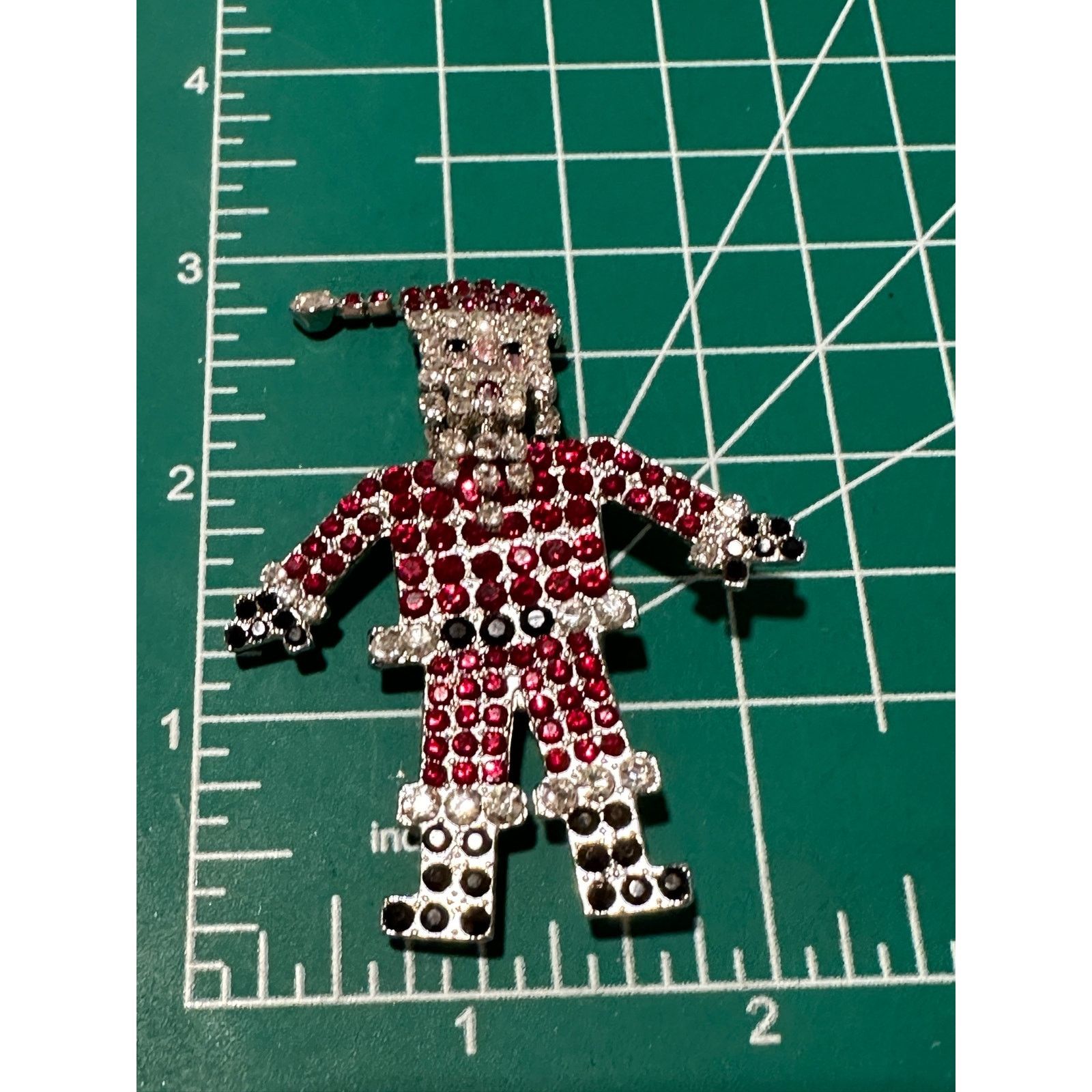 Liz Claiborne Vintage Liz Claiborne Articulated Christmas Santa Brooch Size ONE SIZE - 9 Thumbnail