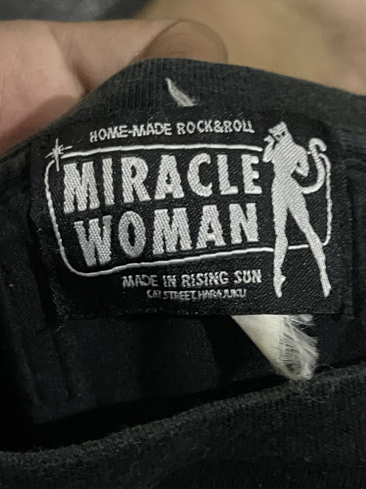 20471120 ⏰NEED GONE⏰ Y2K Miracle Woman Harajuku T Shirt Size S / US 4 / IT 40 - 5 Thumbnail