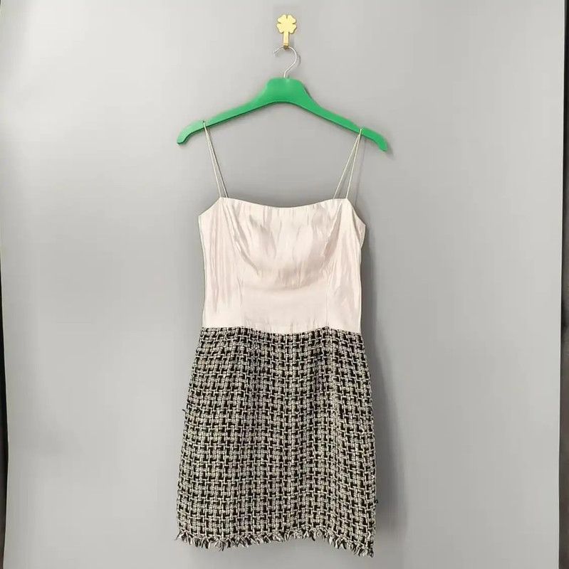 Chanel Chanel White Women's Dress Size S 0089 Size S / US 4 / IT 40 - 1 Thumbnail