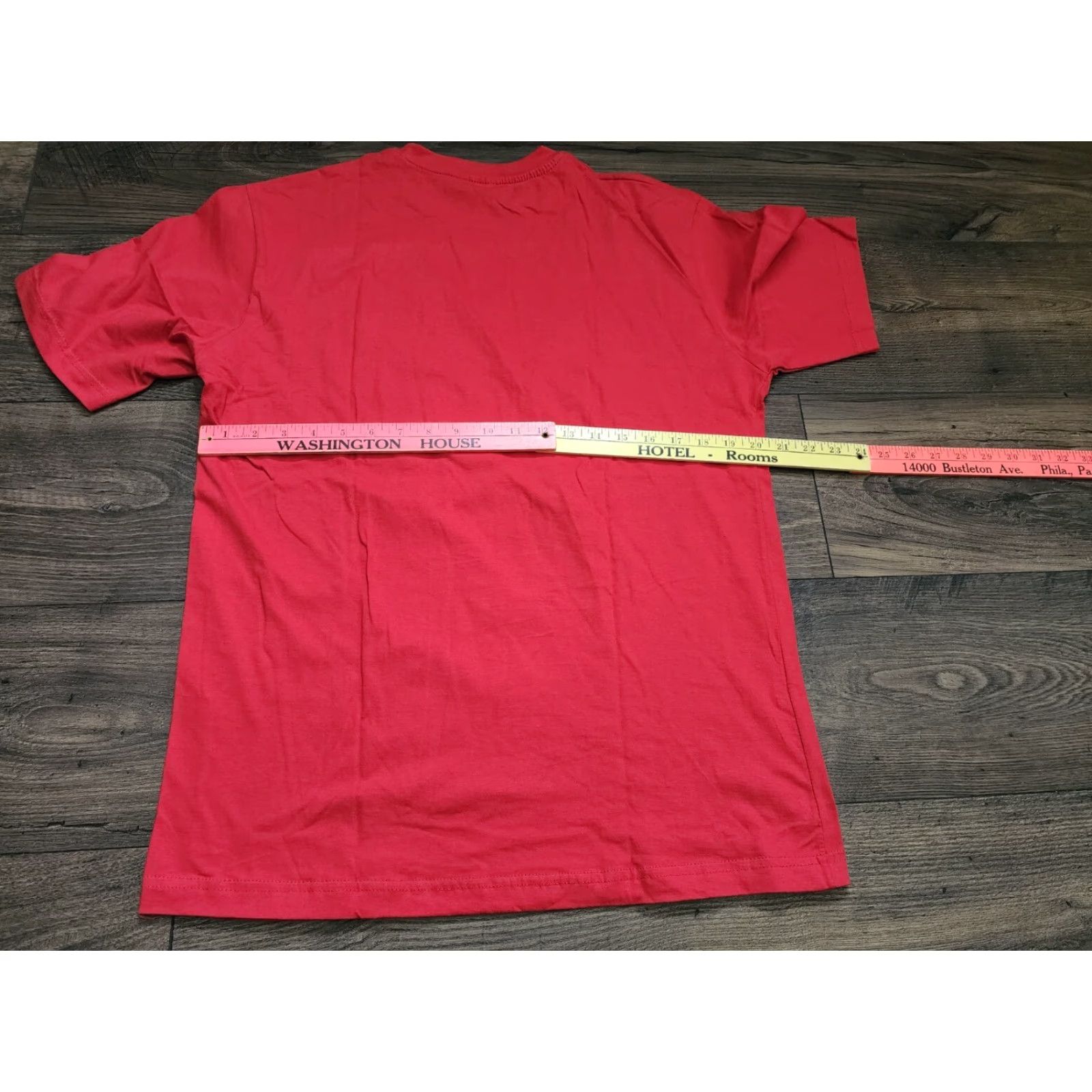 Vintage VINTAGE King Tut T Shirt Mens M Red Cotton Puff Print 80s Egypt Pharaoh Souvenir Crew Neck Short Sleeve Adult Size US M / EU 48-50 / 2 - 2 Thumbnail