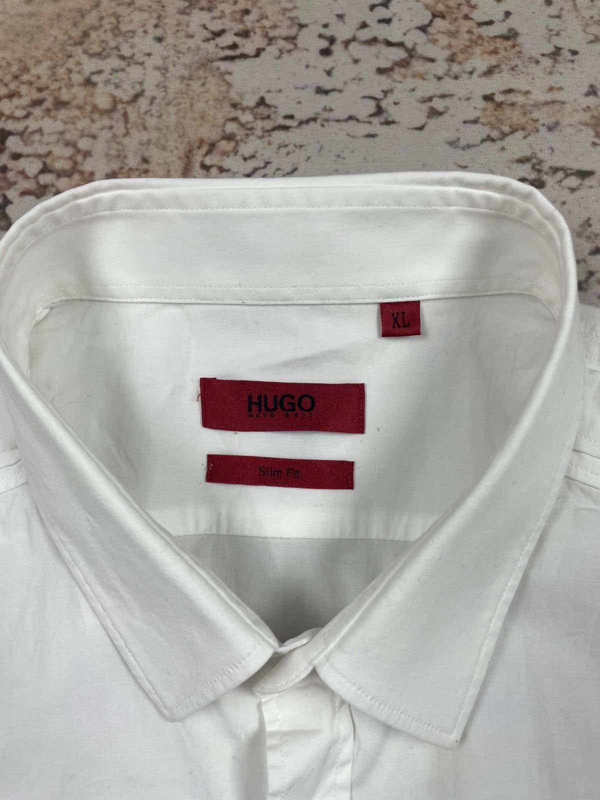 Hugo Boss Hugo Boss XL White Short-Sleeve Shirt Classic (Men’s) egv Size US XL / EU 56 / 4 - 3 Thumbnail