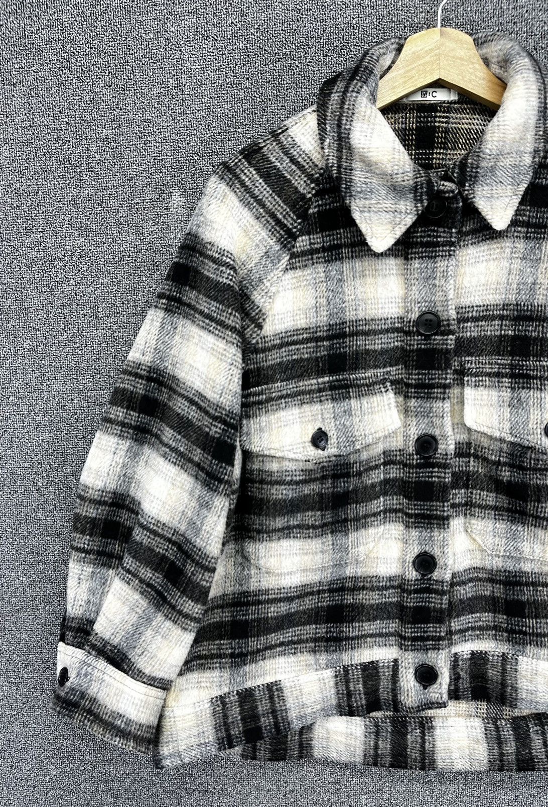 Japanese Brand Uniqlo: C by Clare Waight Keller Shadow Plaid Flannel Jacket Size S / US 4 / IT 40 - 3 Thumbnail