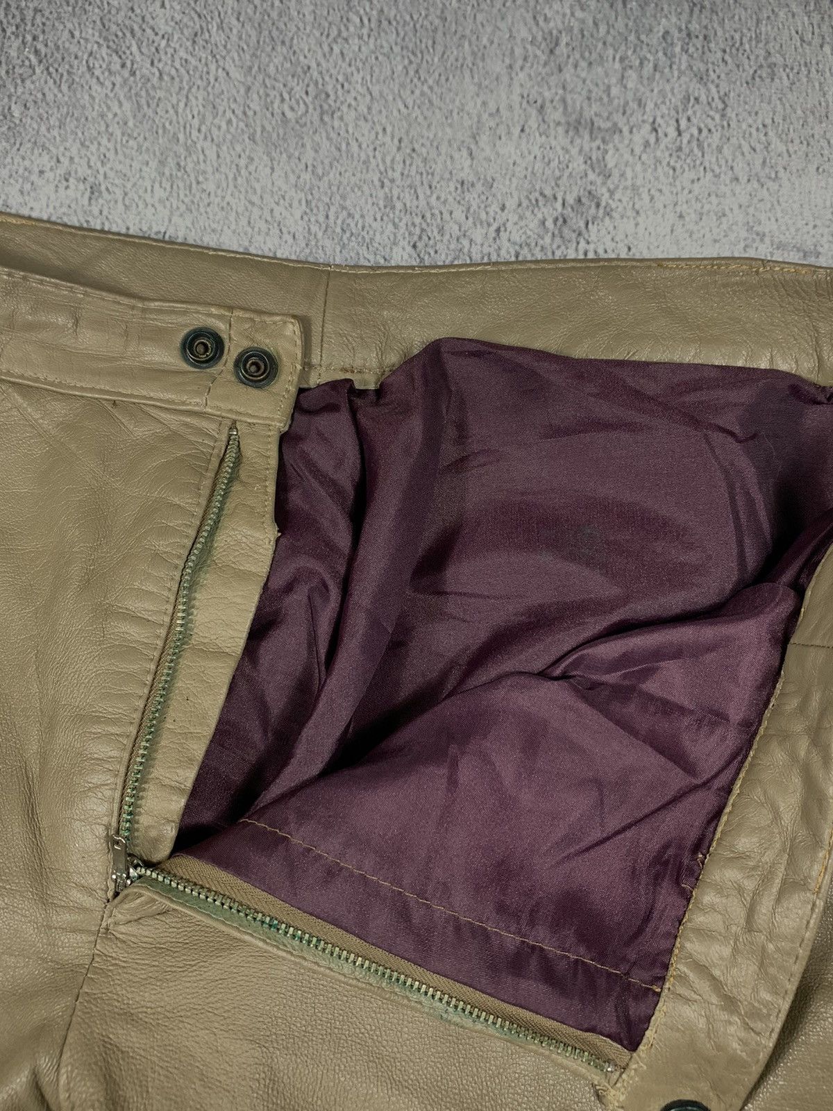 Genuine Leather × Leather × Vintage Vintage Y2K Leather biker unisex pants avant garde opium Size US 32 / EU 48 - 5 Thumbnail