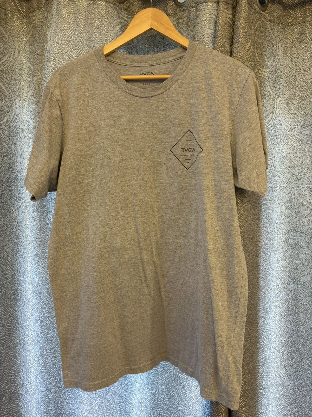 RVCA RVCA Logo T-Shirt Nature Industrialization (Tee) Size US L / EU 52-54 / 3 - 1 Thumbnail