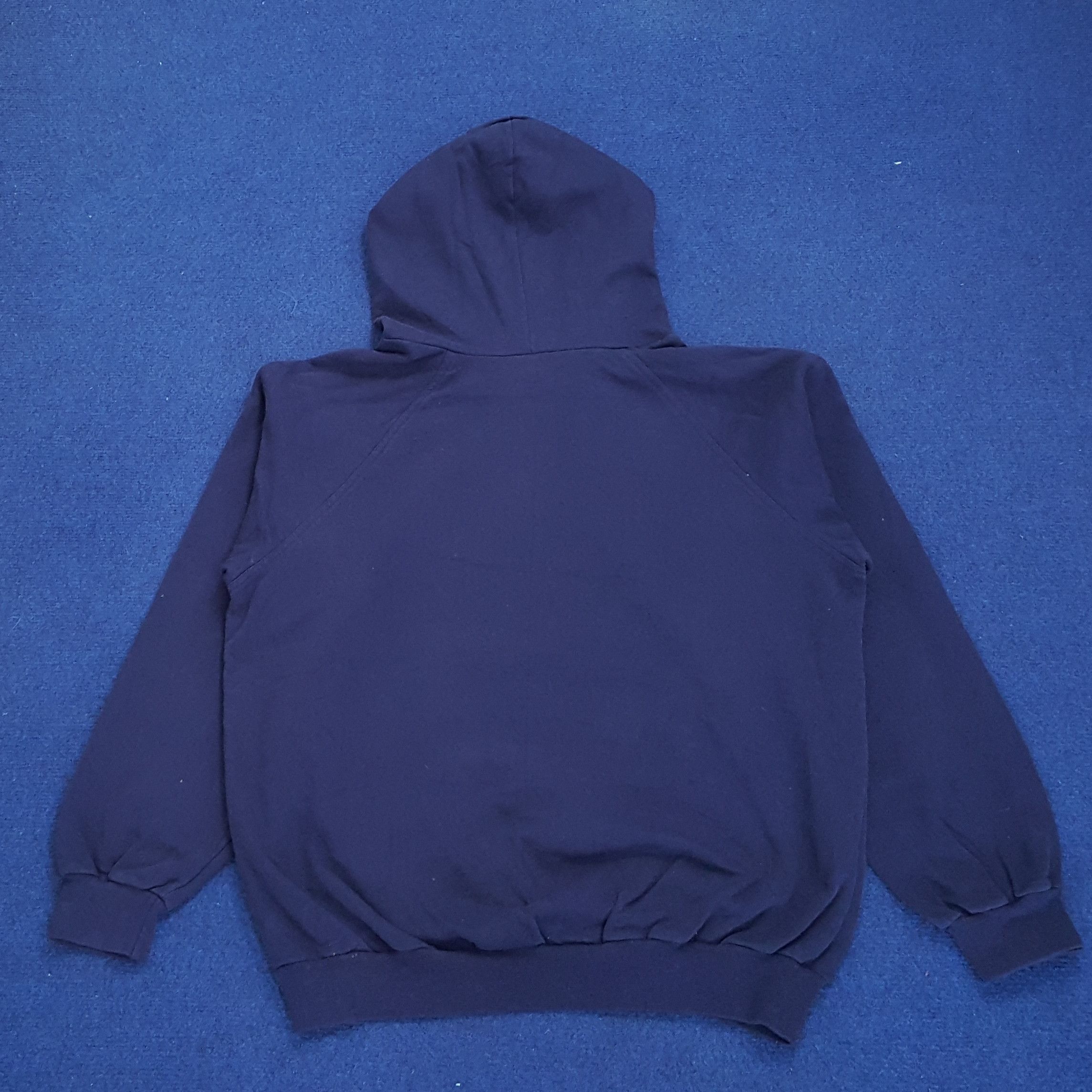 Vintage Vintage Universidad Salamanca Spain College Hoodies Size US M / EU 48-50 / 2 - 3 Thumbnail