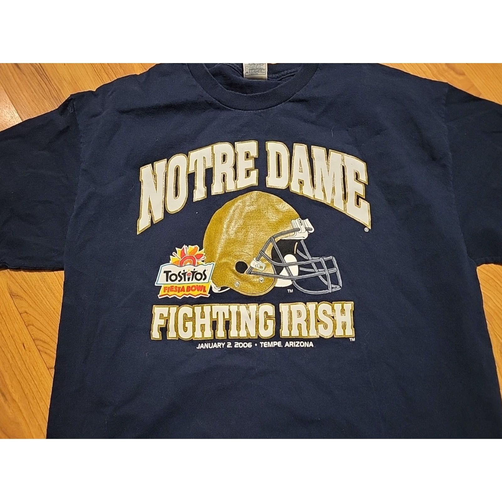 AAA VINTAGE Fighting Irish Notre Dame T-Shirt XL Blue Crew Neck Short Sleeve Men Regular Cotton 2006 Tostitos Fiesta Bowl Football AAA Size US XL / EU 56 / 4 - 3 Thumbnail