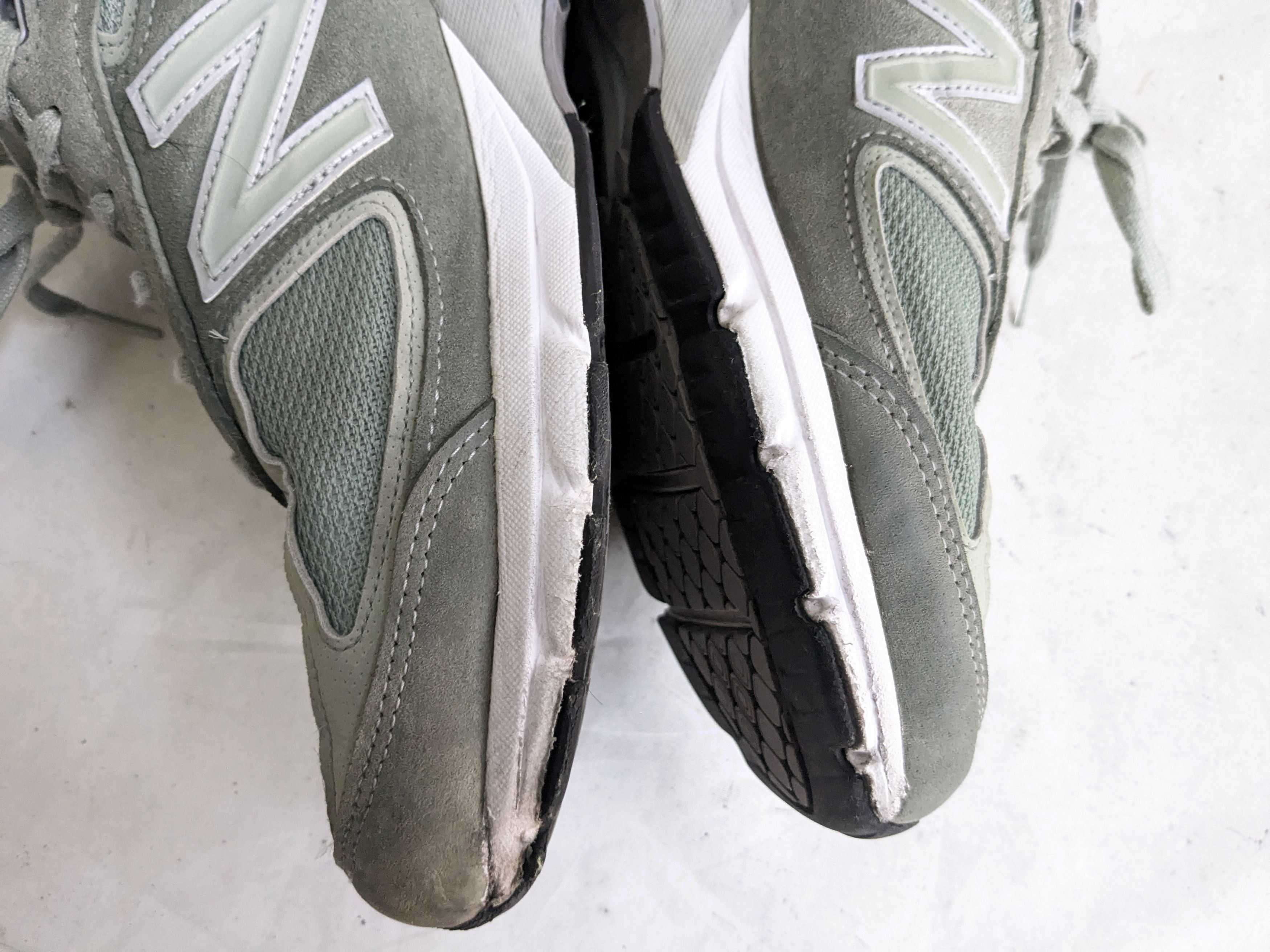 New Balance New Balance 990V4 12 D Mint Green Suede Castlerock Size US 12 / EU 45 - 8 Thumbnail