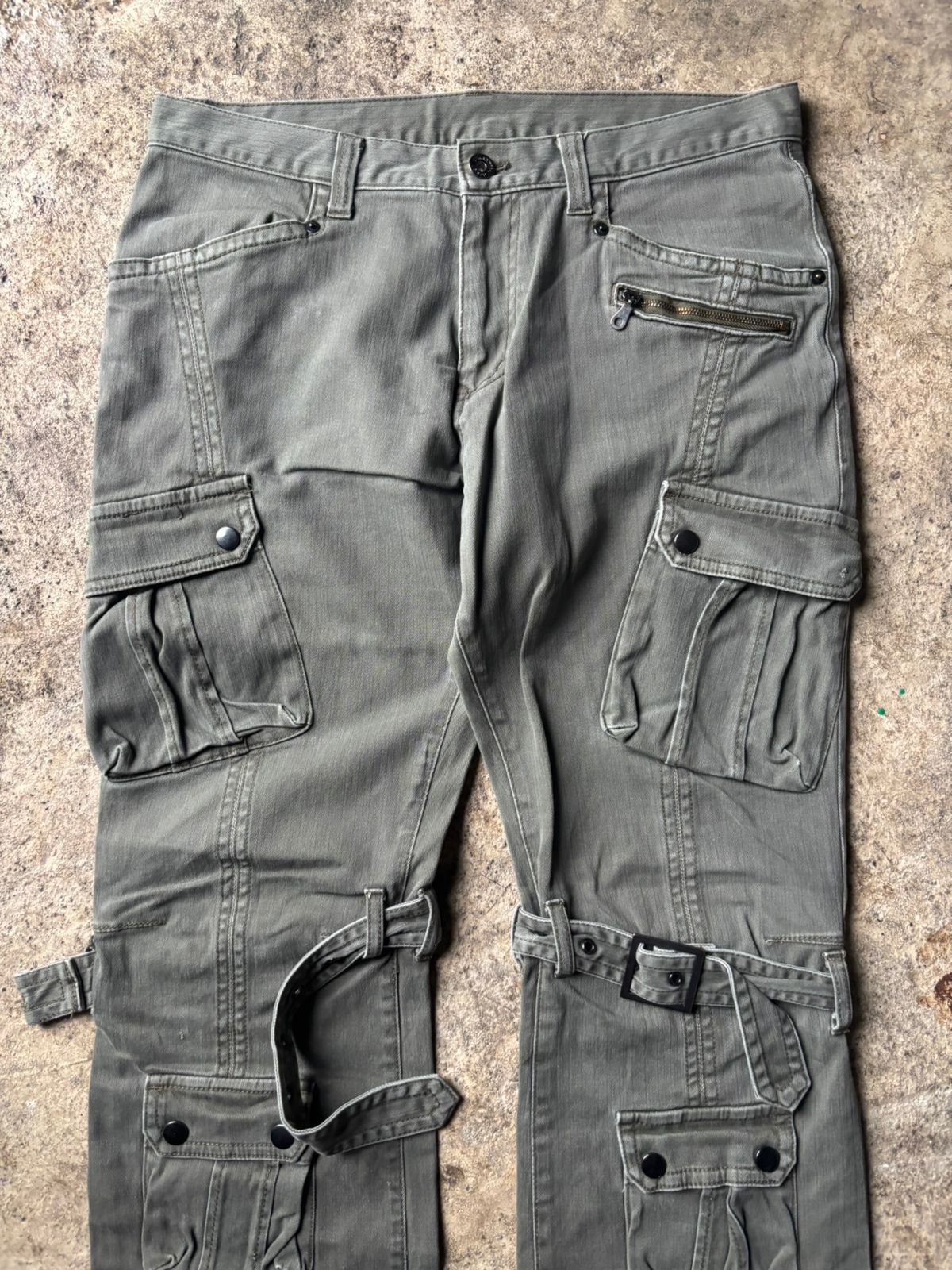 Japanese Brand 2000s Semantic Design Multipocket Bondage Cargo Pants Size US 31 - 2 Thumbnail