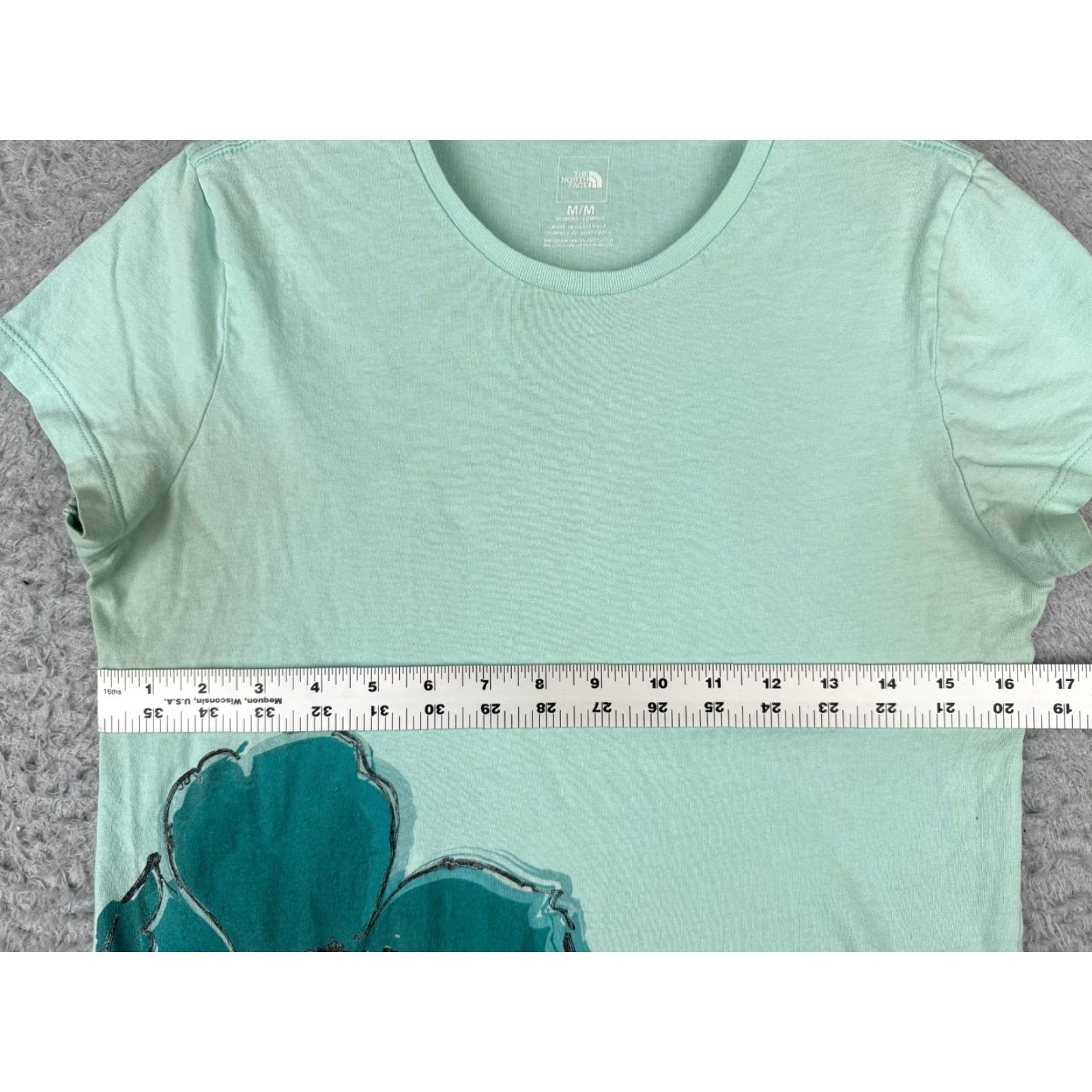 The North Face VINTAGE The North Face Women's T-Shirt Crew Neck Casual Cotton Blue 90s Outdoor Size M / US 6-8 / IT 42-44 - 7 Thumbnail