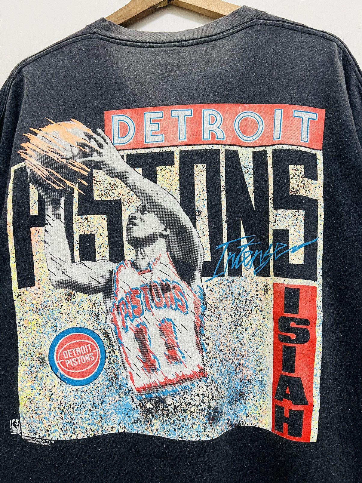 NBA Vintage Isiah Thompson Detroit Pistons Magic Johnson Tee Size US M / EU 48-50 / 2 - 13 Thumbnail