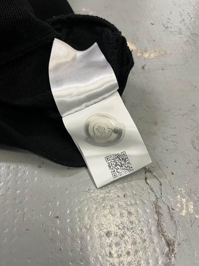 Moncler Moncler Kangaroo Pocket Zip Black Sweater Size US L / EU 52-54 / 3 - 10 Thumbnail