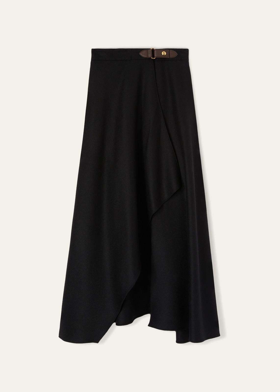 o1srvl11e1224 Alin Flannel Soft Skirt in Black