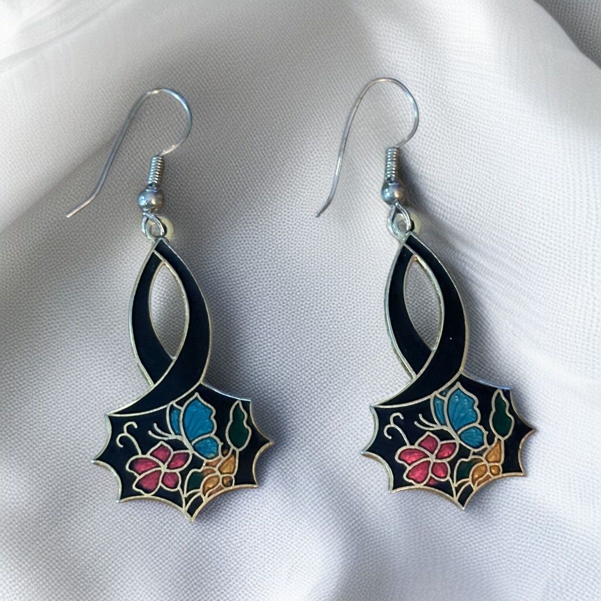 Other Butterfly and flowers cloisonné dangle earrings Size ONE SIZE - 1 Thumbnail