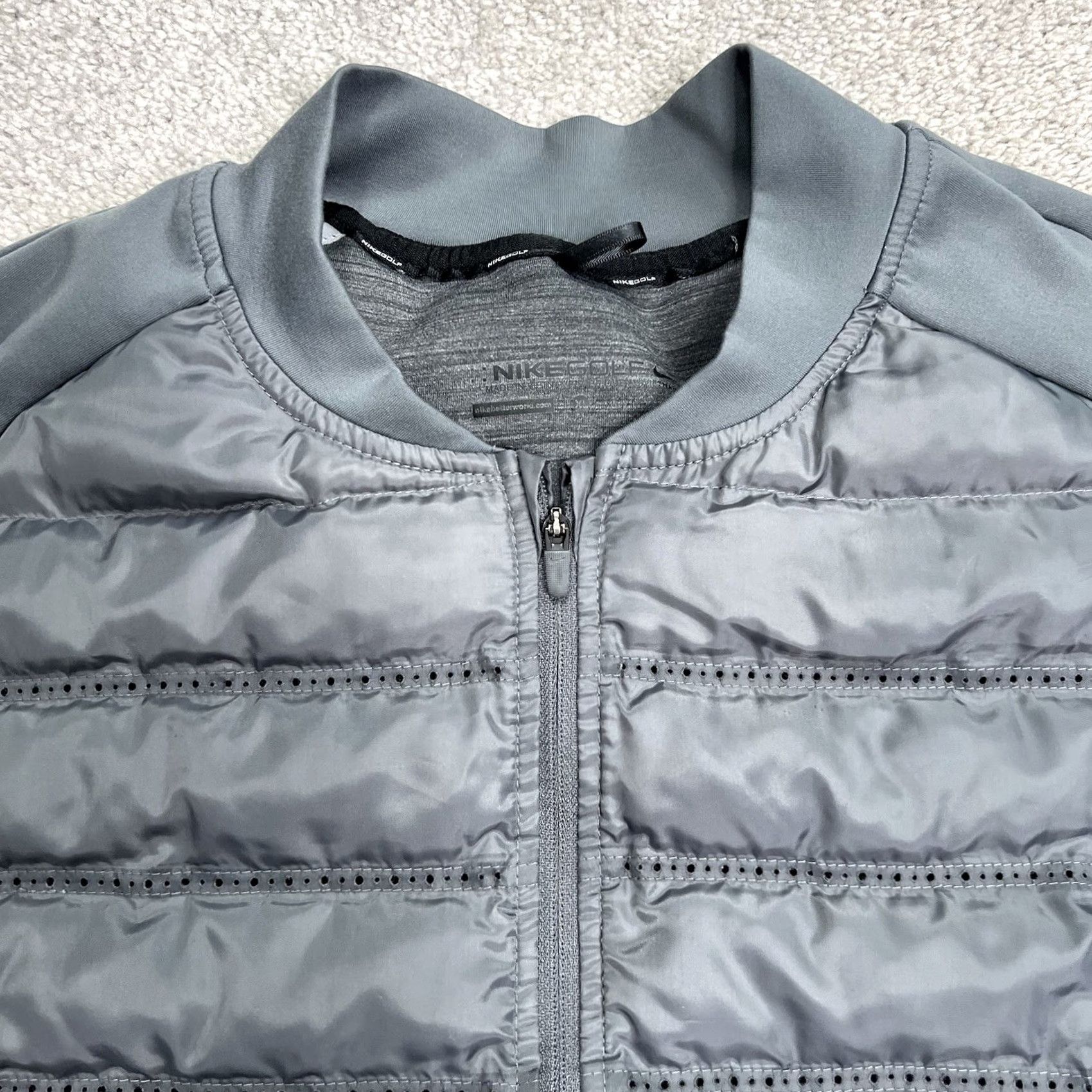 Nike VINTAGE Nike Golf Jacket Mens XL Gray Aeroloft Sports Performance Insulated Activewear Size US XL / EU 56 / 4 - 3 Thumbnail