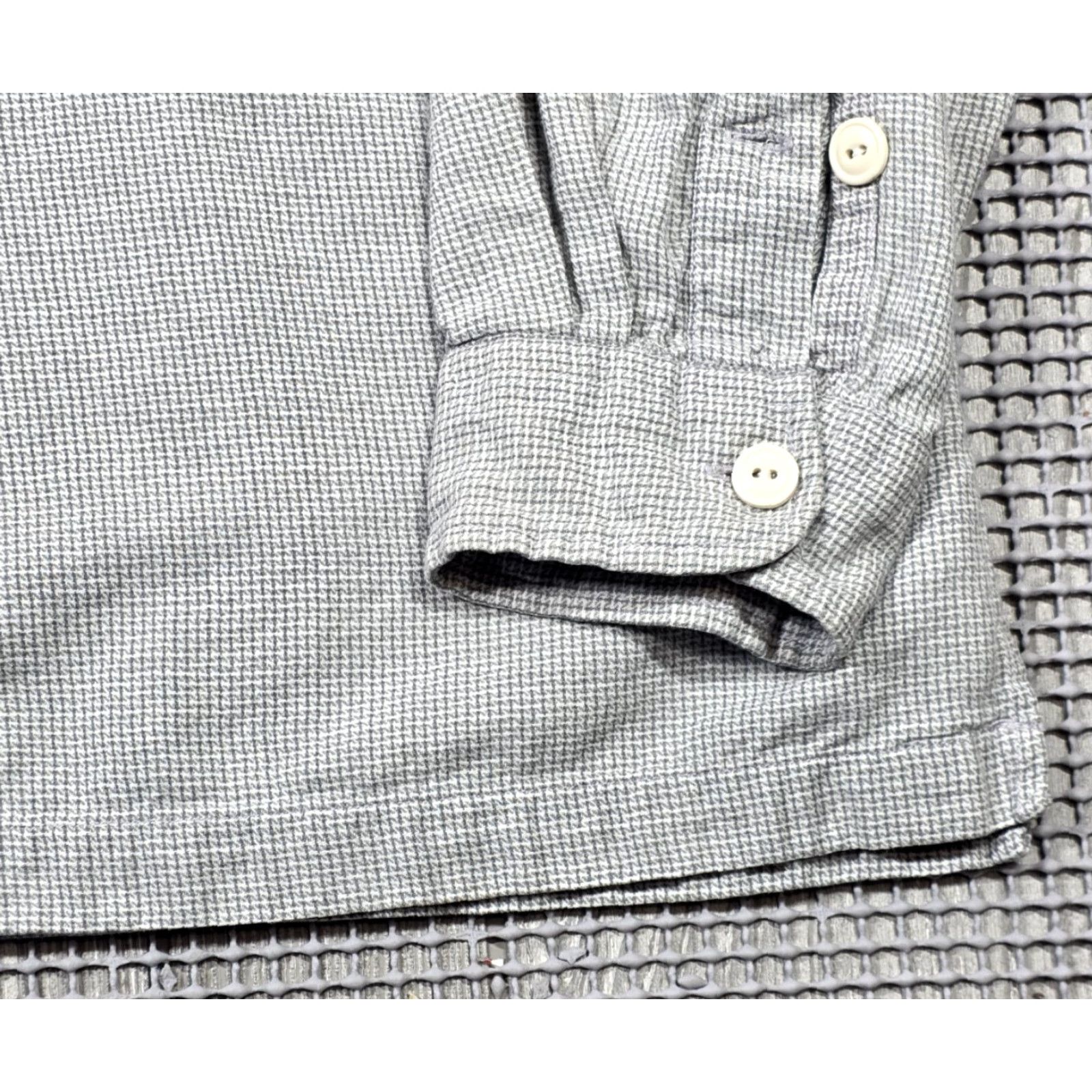 Polo Ralph Lauren VTG Polo Ralph Lauren Sportsman Men Gray Basket Weave Camp Loop Collar Shirt XL 90s Polo Ralph Lauren Sportsman Mens Button-Up Size US XL / EU 56 / 4 - 5 Thumbnail