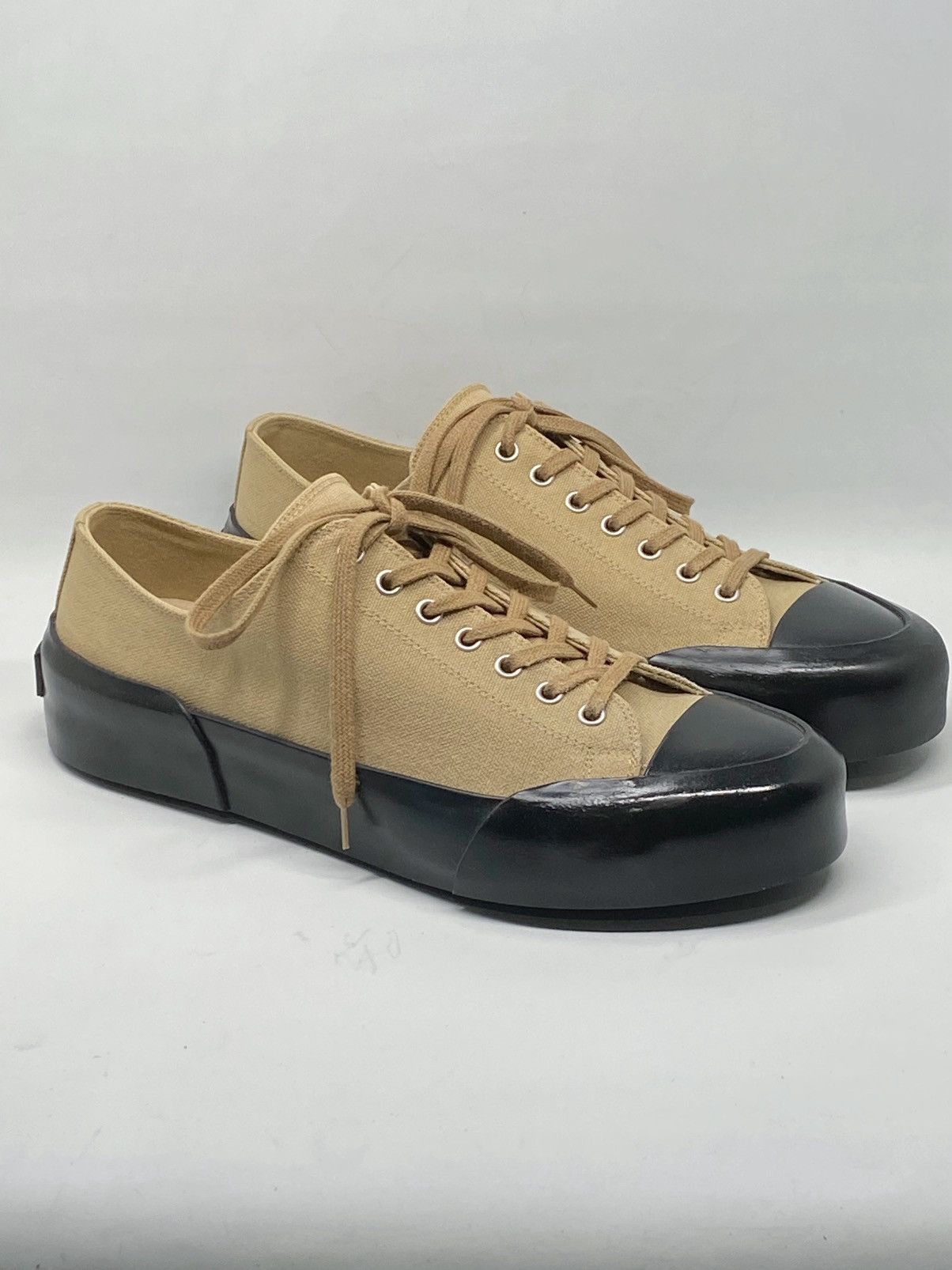 Jil Sander Jil Sander Canvas Low-Top Sneakers size 41/us size 8 Size US 8 / EU 41 - 1 Thumbnail