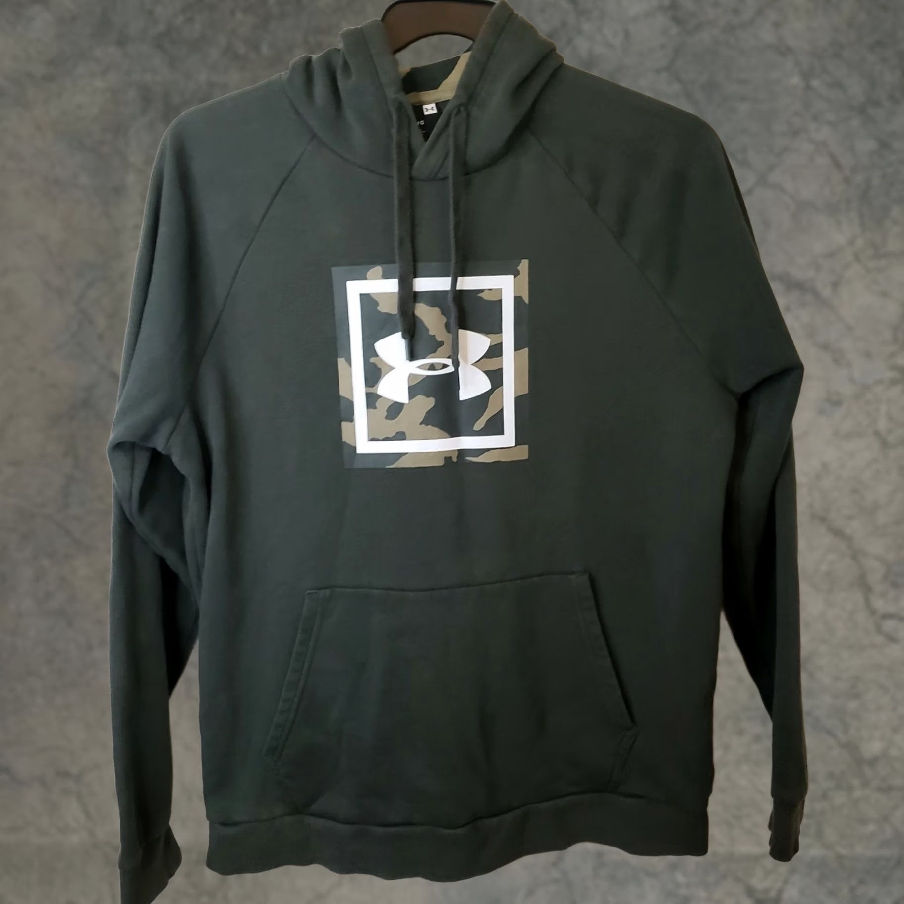 Under Armour Under Armour Hoodie Mens L Green Camouflage Logo Pullover Jersey Hunting Size US L / EU 52-54 / 3 - 1 Thumbnail