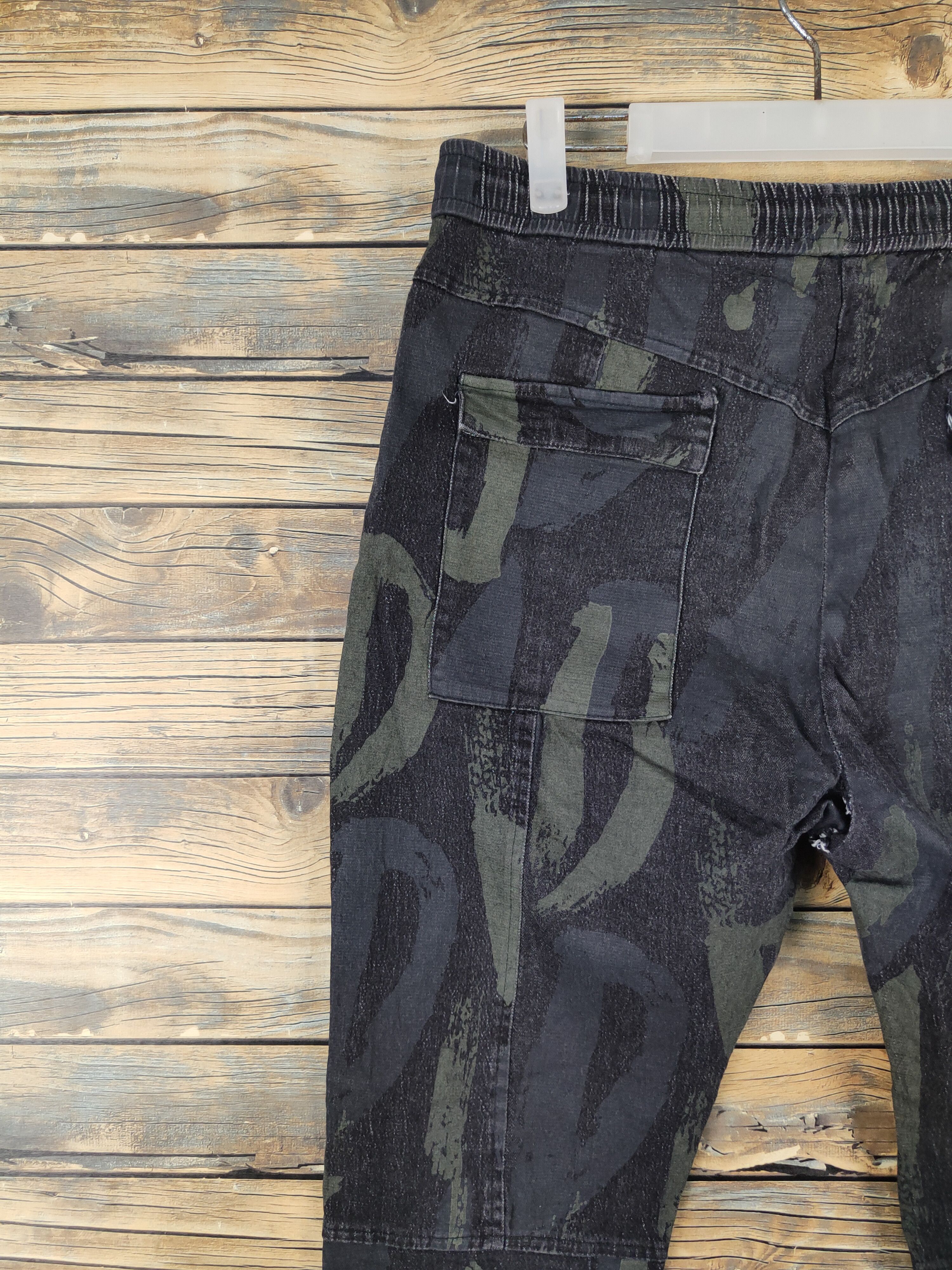 Japanese Brand Japan camo Black Multipocket Jogger Pants #W2095 Size US 33 - 9 Thumbnail