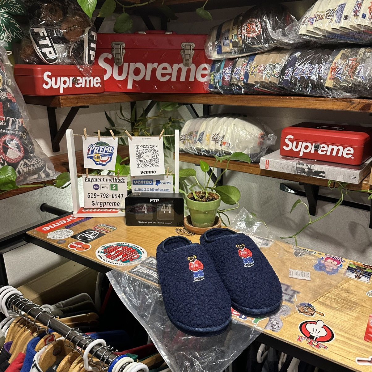 Fuck The Population Ftp bear slippers (navy) 11m Size US 11 / EU 44 - 3 Thumbnail