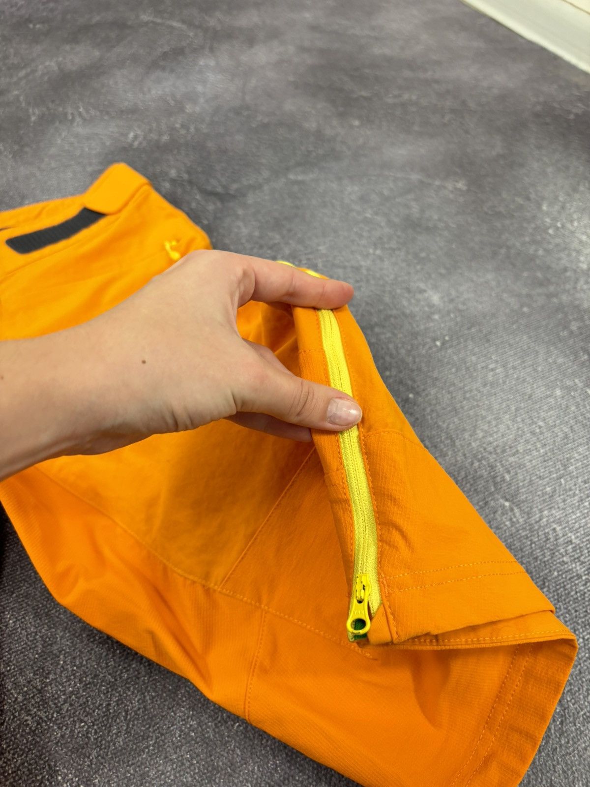 Norrona Norrona Fjora Flex1 Women’s Pure Orange Outdoor Shorts Size 30" / US 8 / IT 44 - 7 Thumbnail