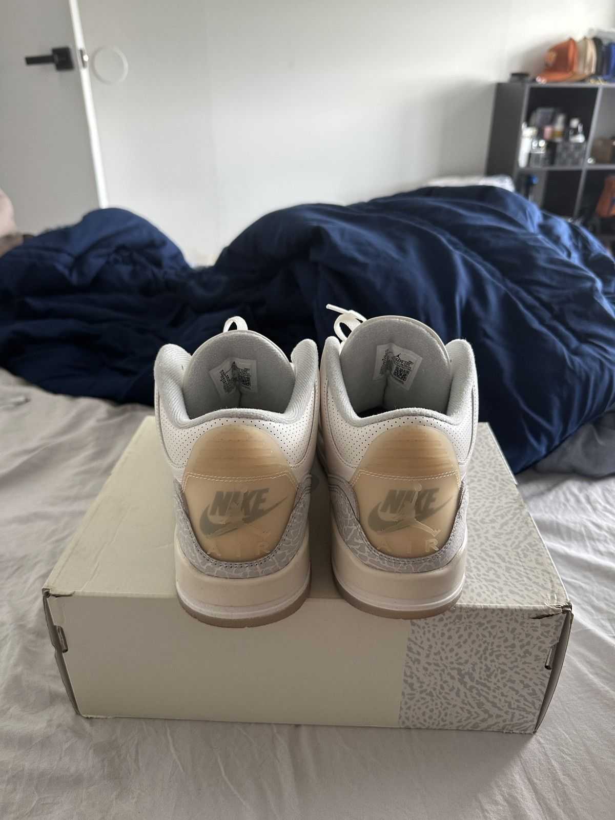 Jordan Brand AIRJORDAN 3 SE CRAFT Size US 10 / EU 43 - 3 Thumbnail