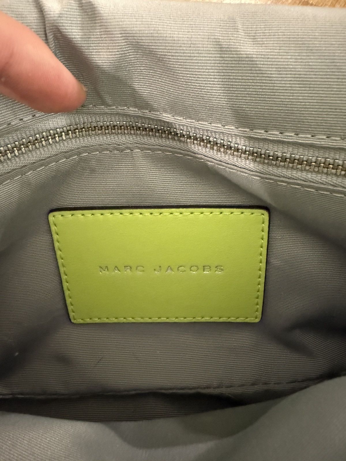 Marc Jacobs Mark Jacobs “The J Marc” Shoulder Bag Size ONE SIZE - 2 Thumbnail