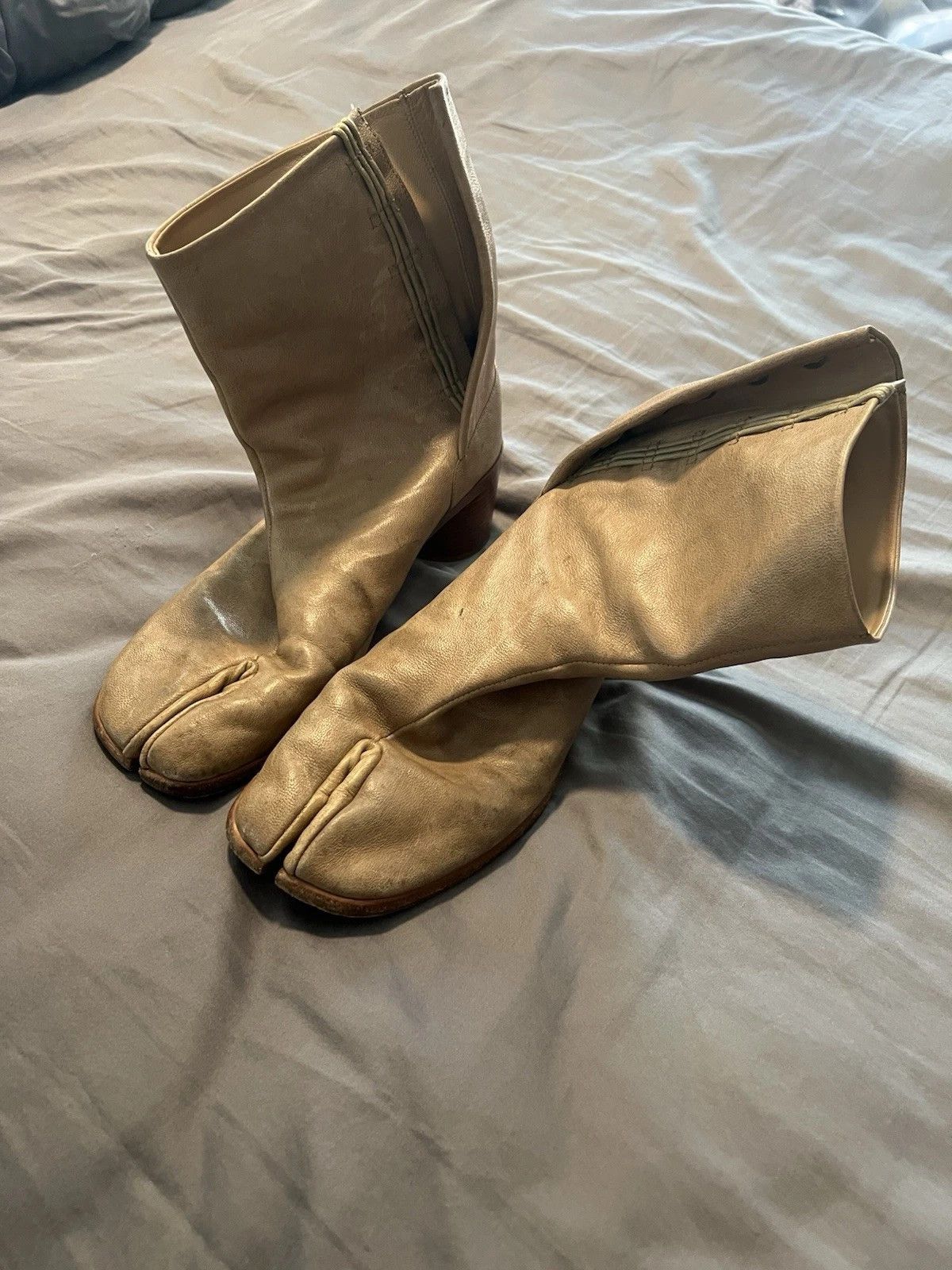 Maison Margiela Tabi 43 | Grailed