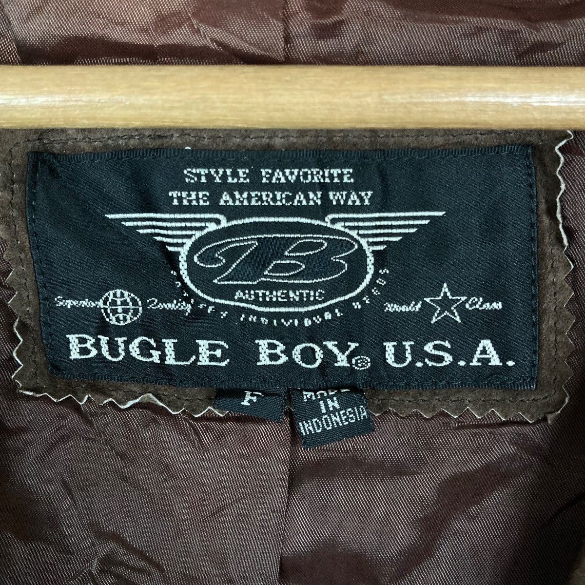 Bugle Boy Vintage Bugle Boy USA Velvet Zipper Vest Jacket Size US S / EU 44-46 / 1 - 5 Thumbnail