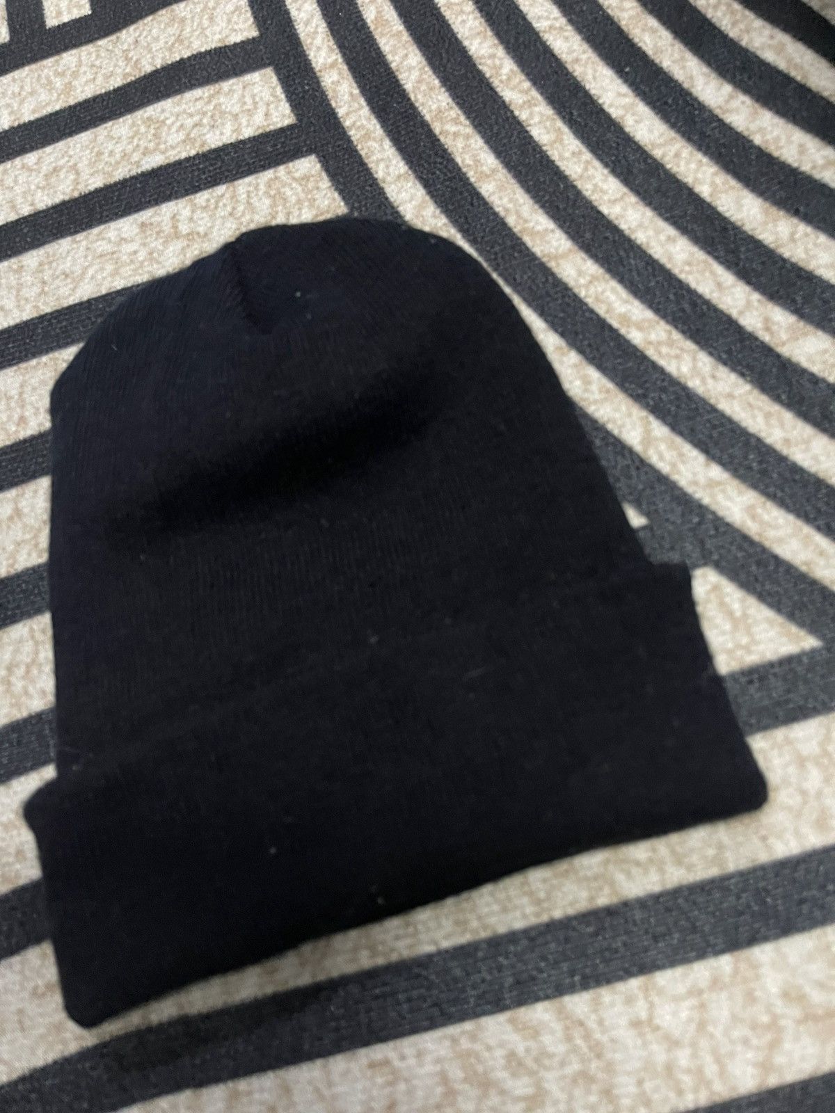 Nike 90s NIKE SWOOSH BEANIE HAT RARE Size ONE SIZE - 6 Thumbnail