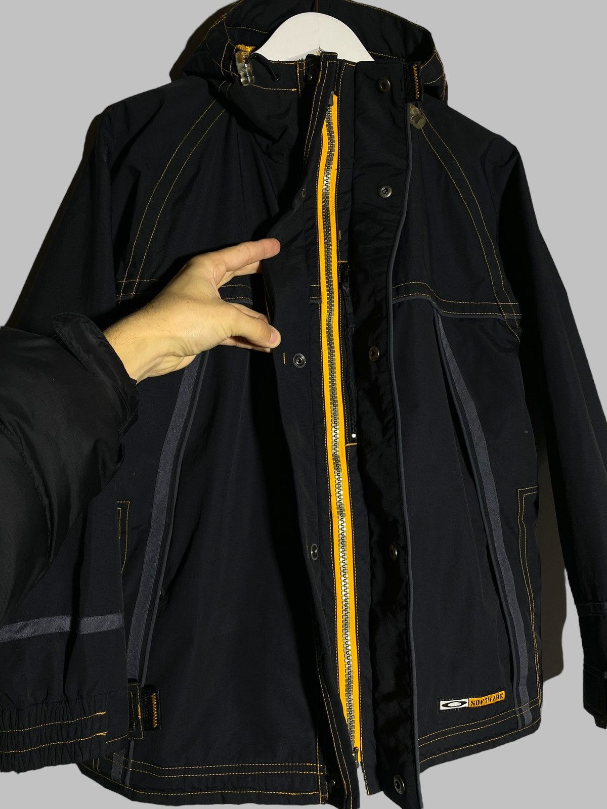 🔥 Y2K OAKLEY SOFTWARE TECH JACKET BLACK YELLOW VIBES