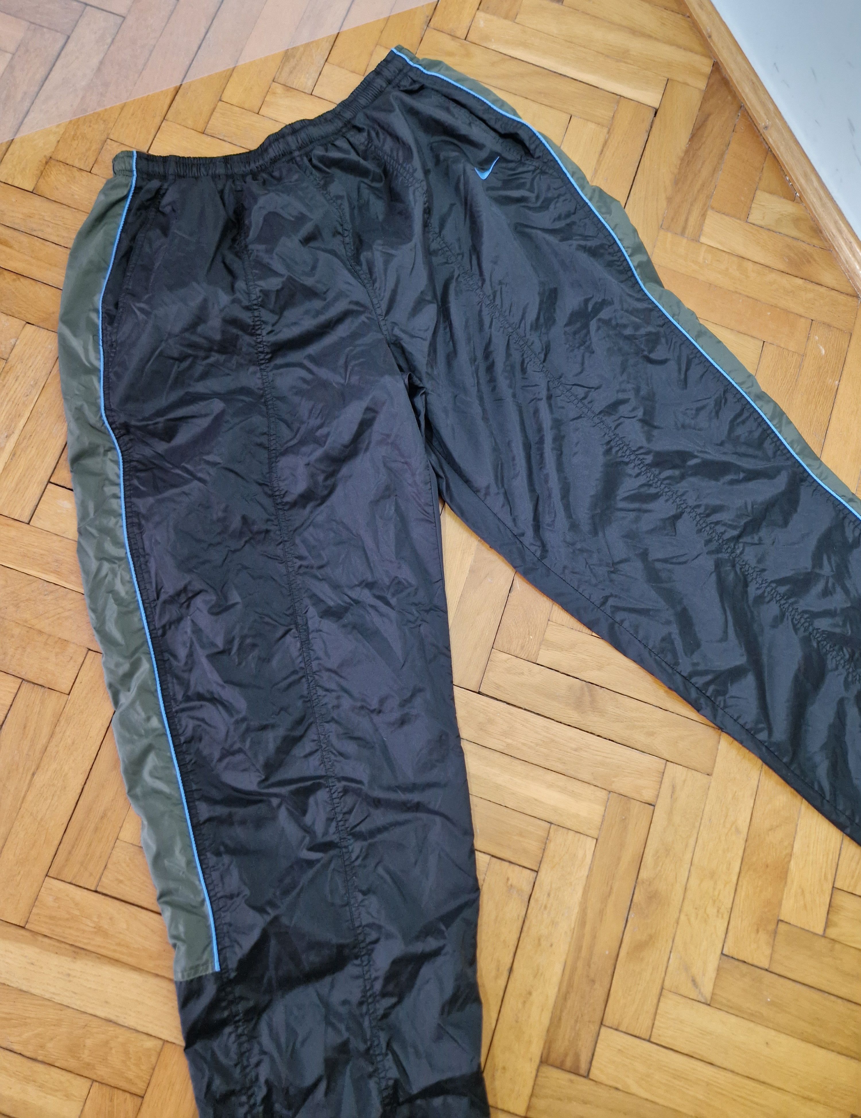 Nike Nike vintage 90s parachute track nylon pants Size US 40 / EU 56 - 2 Thumbnail